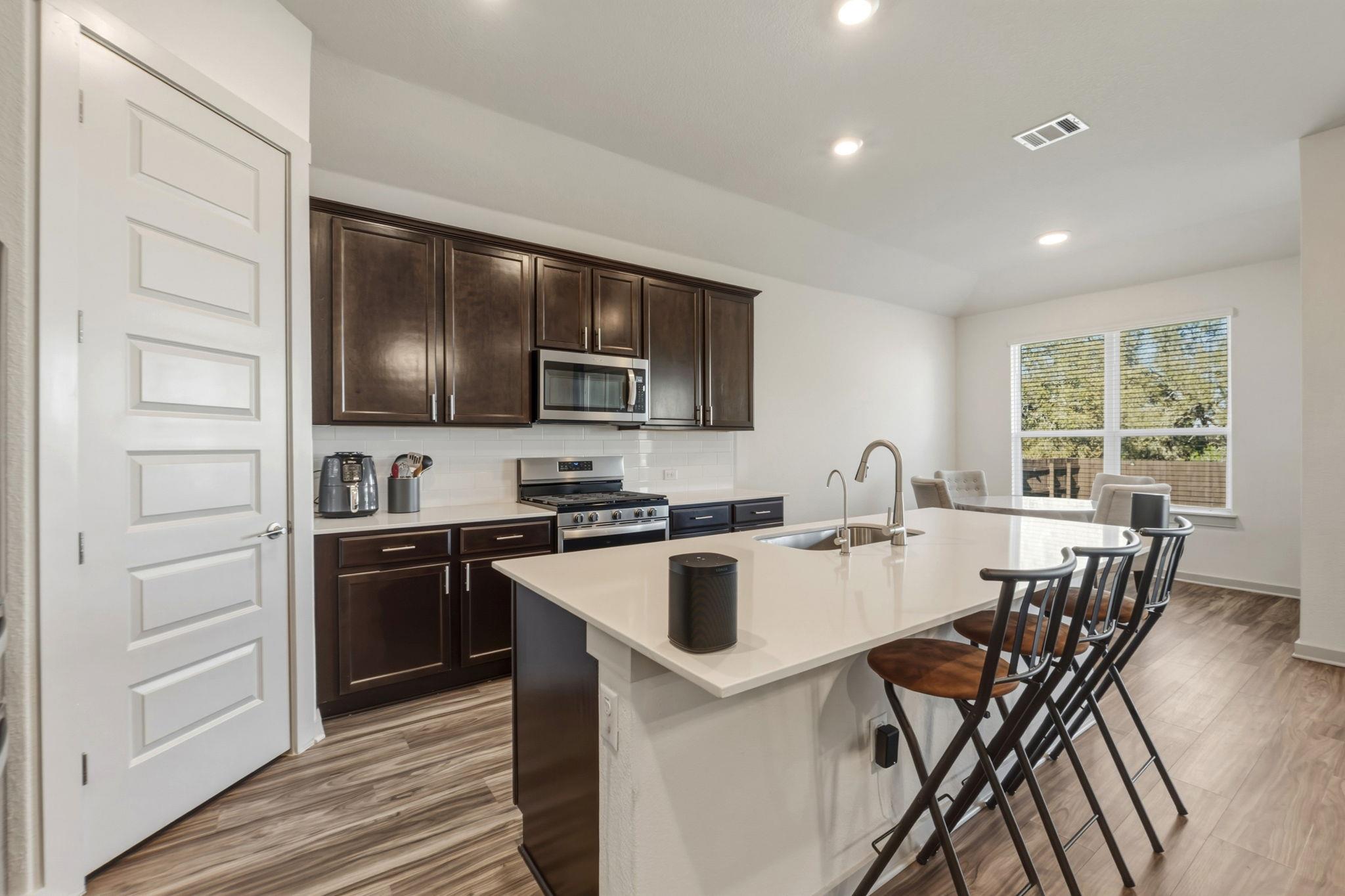 1640  Flying Horseshoe Bnd, photo 7