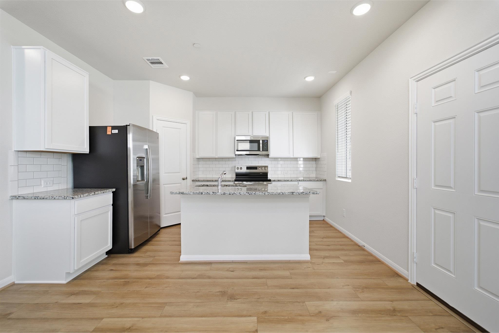 500 Municipal Dr #301 photo 12