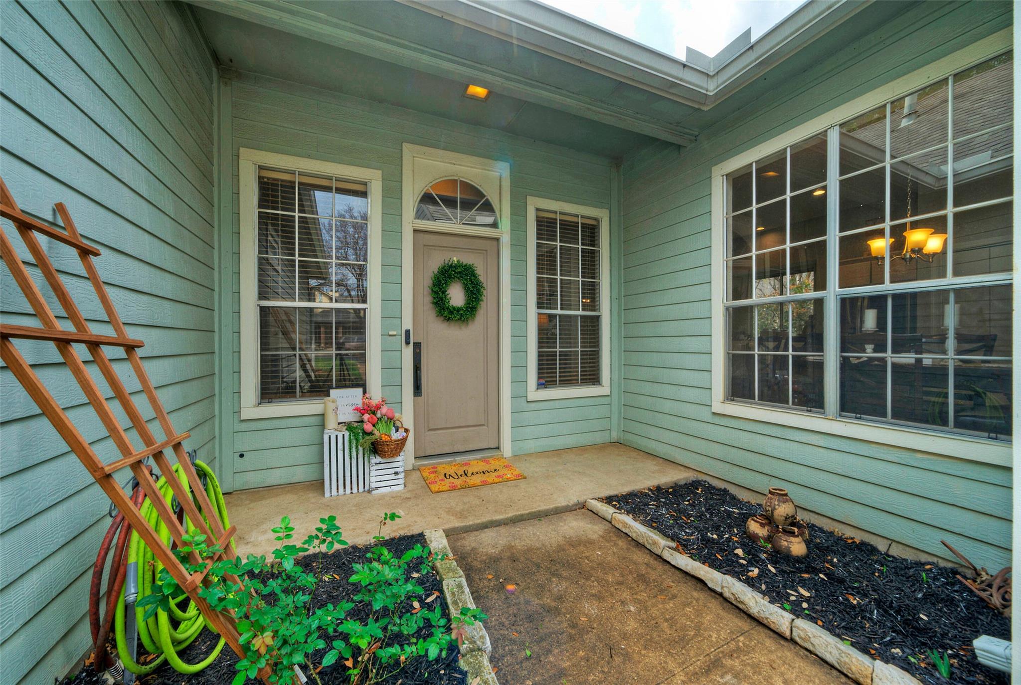 8105  Elkhorn Mountain Trl, photo 3