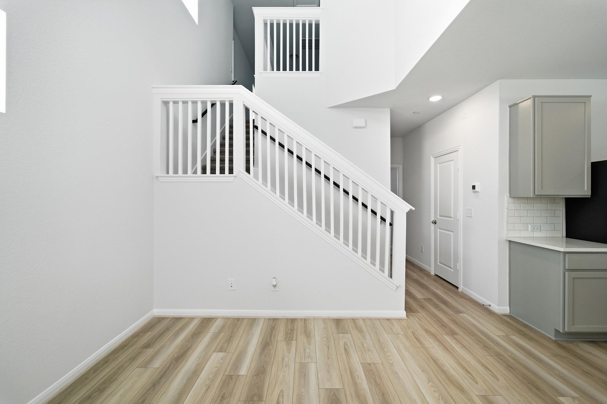 500 Municipal Dr #401 photo 9