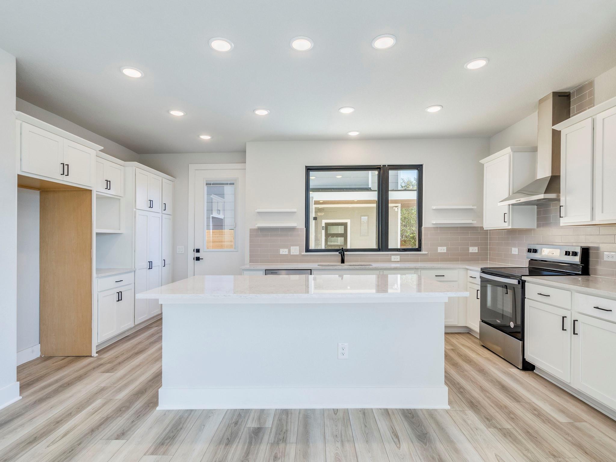 206 E Wonsley Dr  #1, photo 7