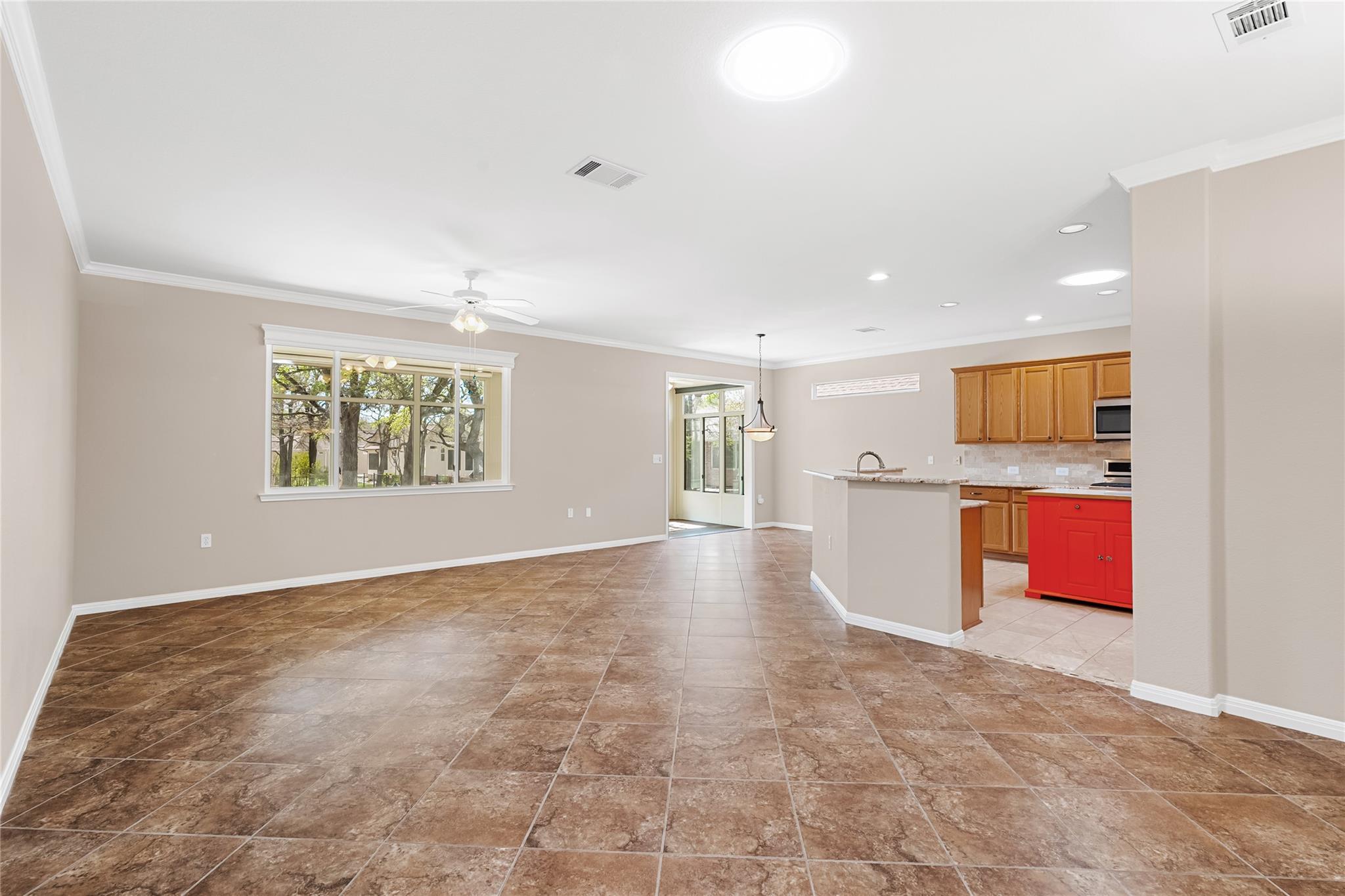 103  Harness Ln, photo 6