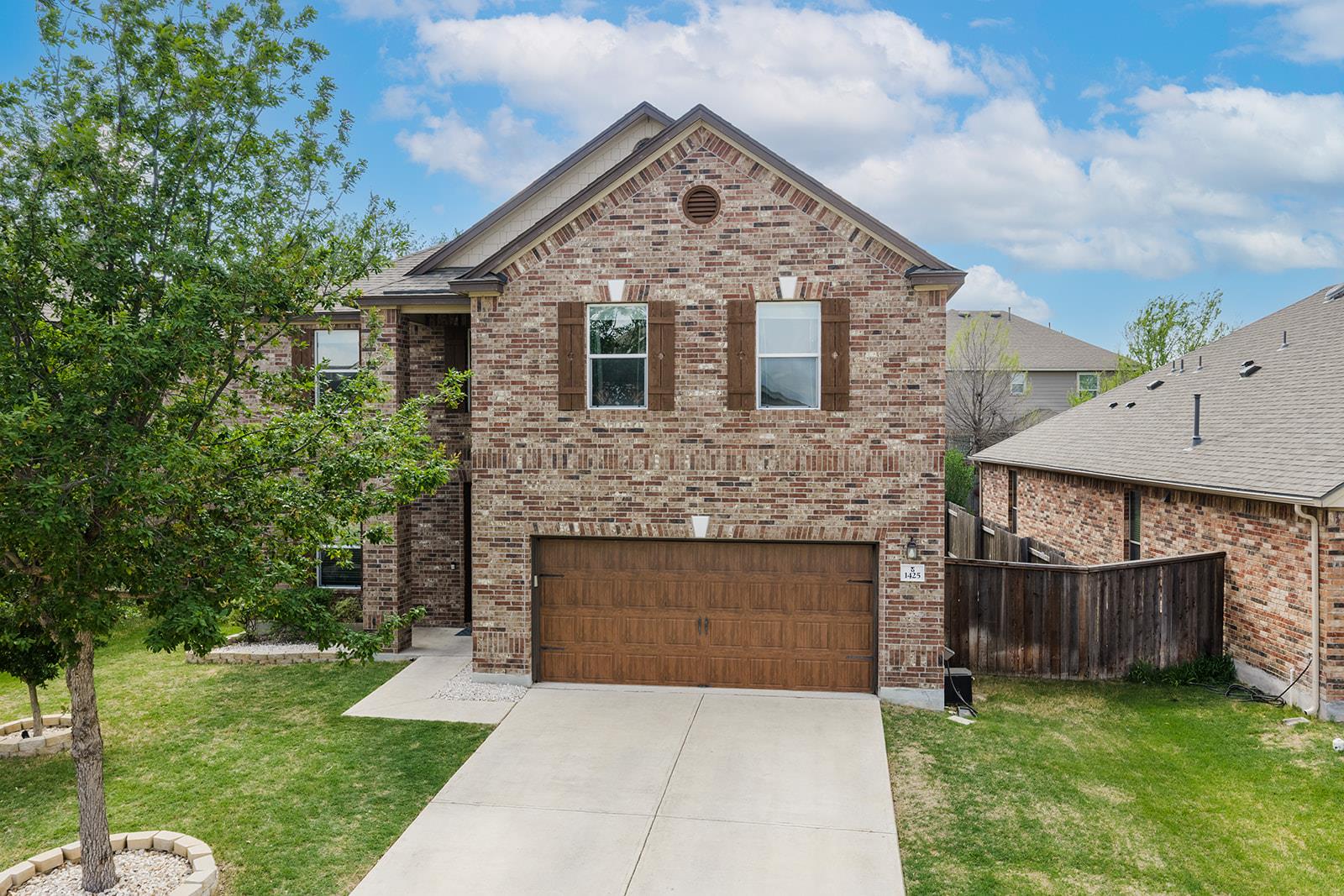 1425  Bovina Dr, photo 3
