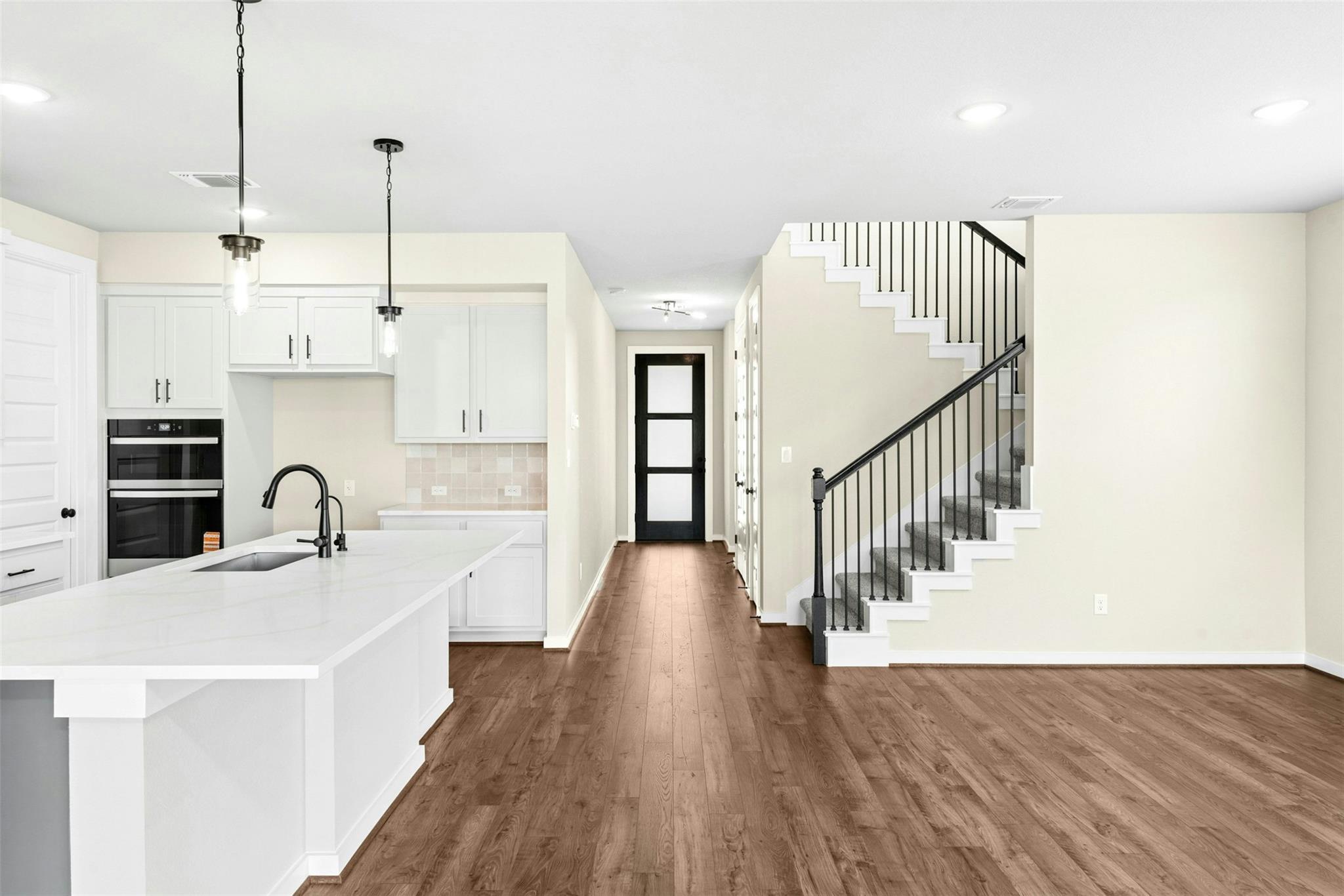 105  Carlsbad Ct, photo 9