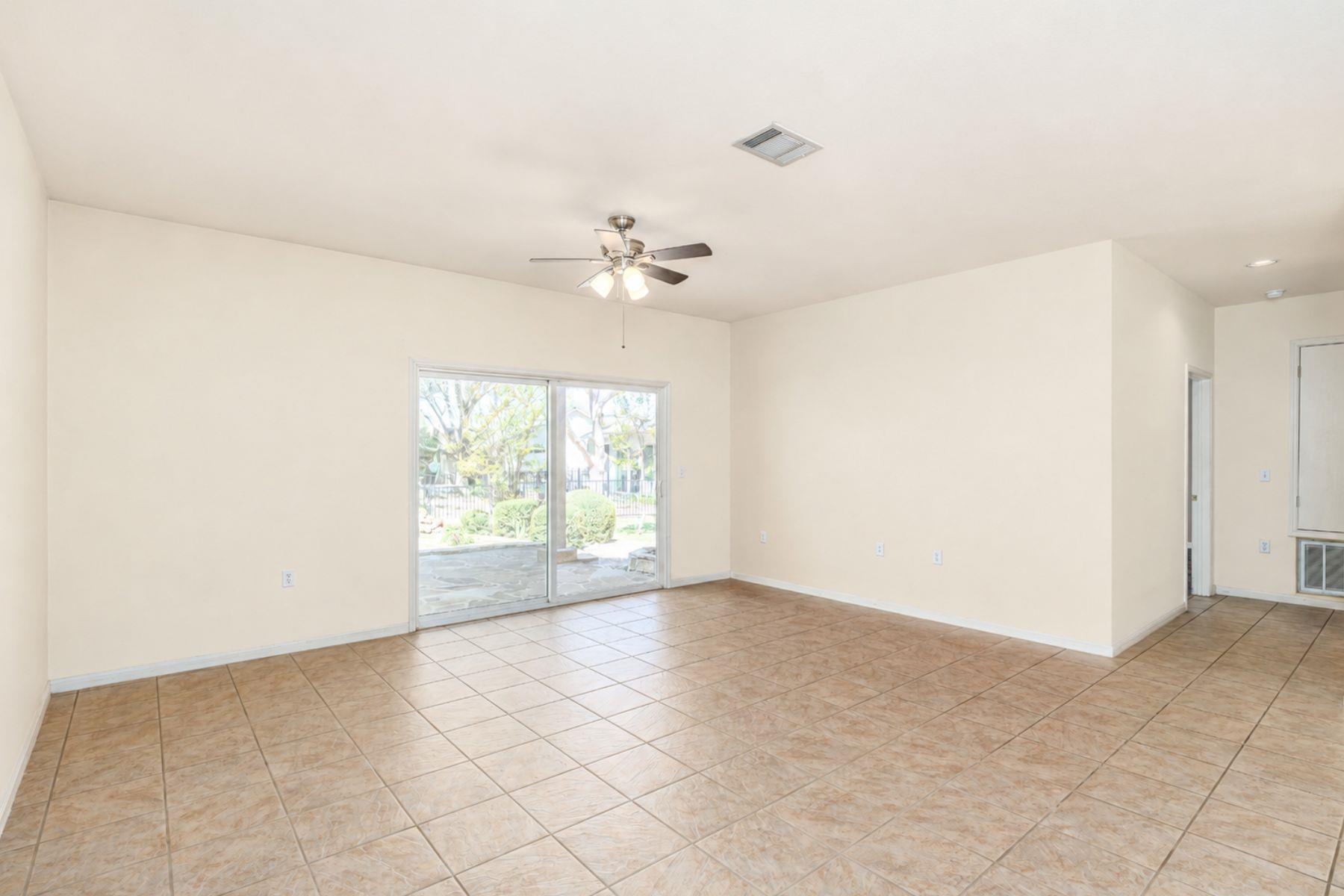 516  Texas Dr, photo 6
