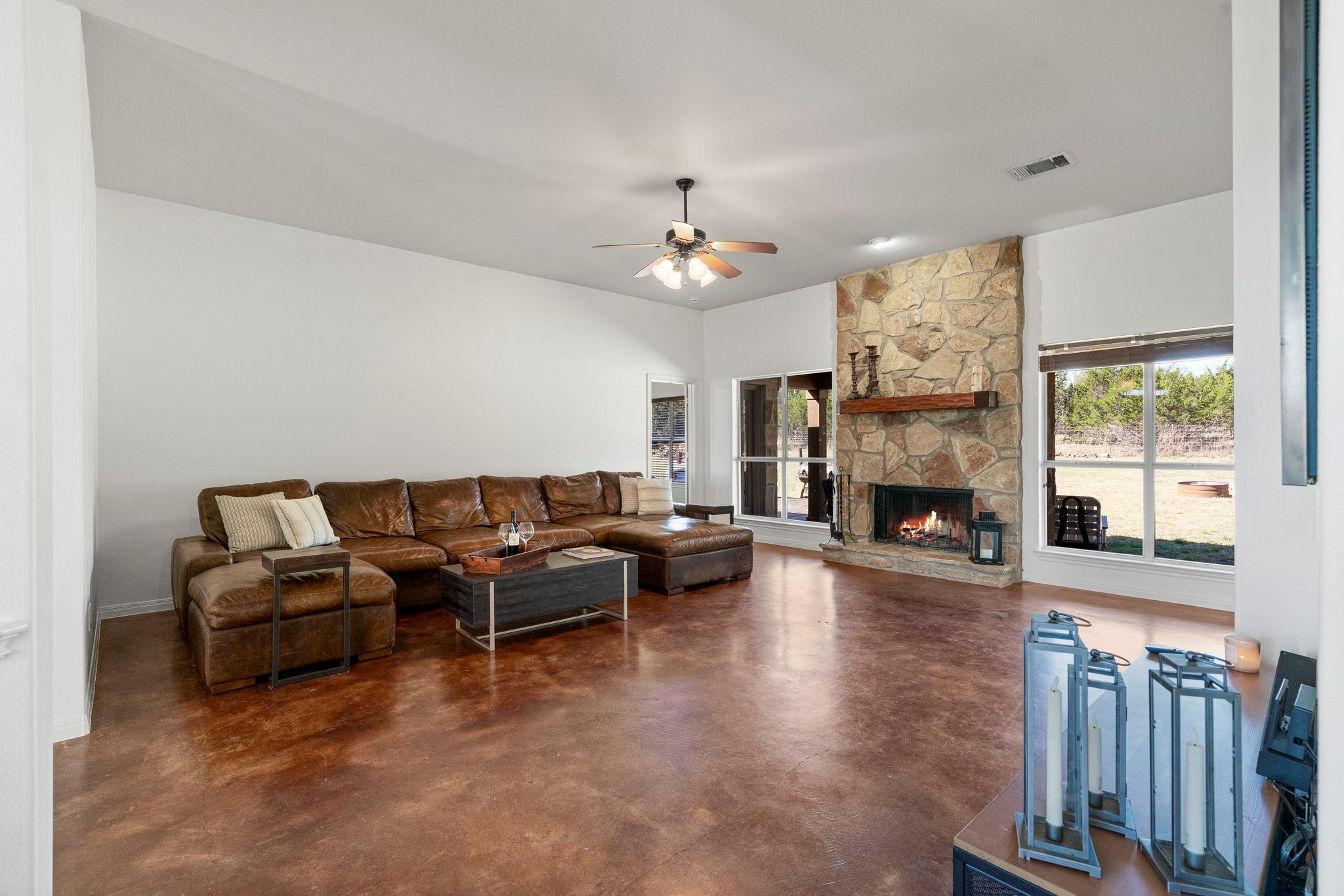 463  Beauchamp Rd, photo 12