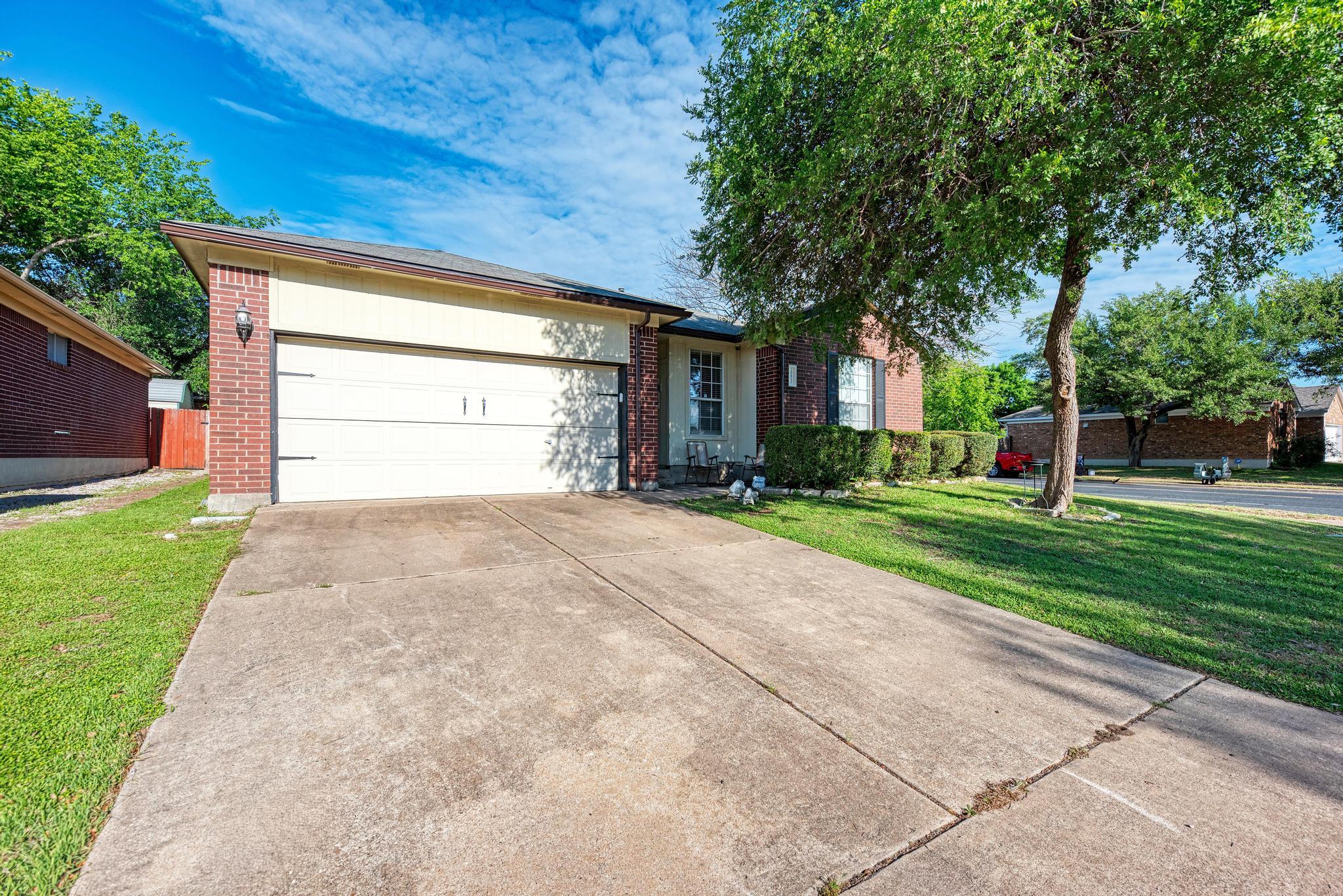 20810  Jumpers Delight Ln, photo 2