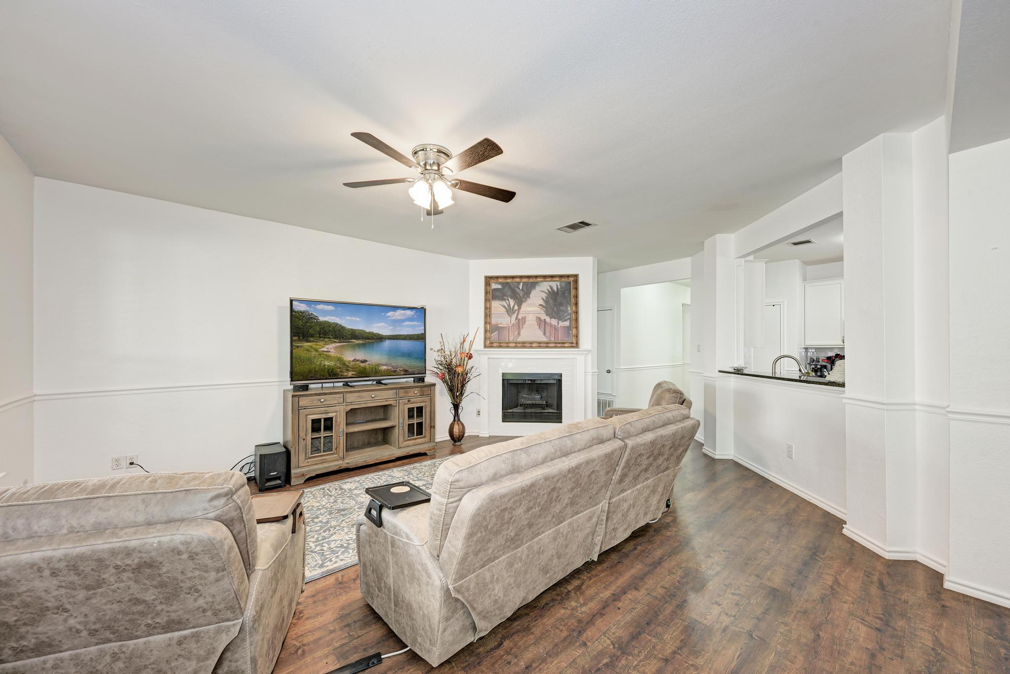 20810  Jumpers Delight Ln, photo 9