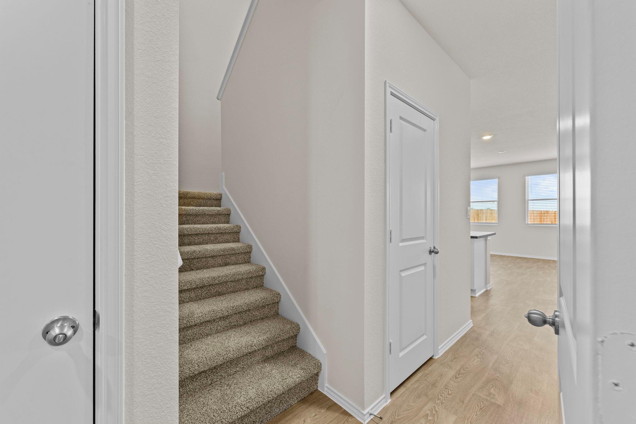 132 Kendall Ln photo 4
