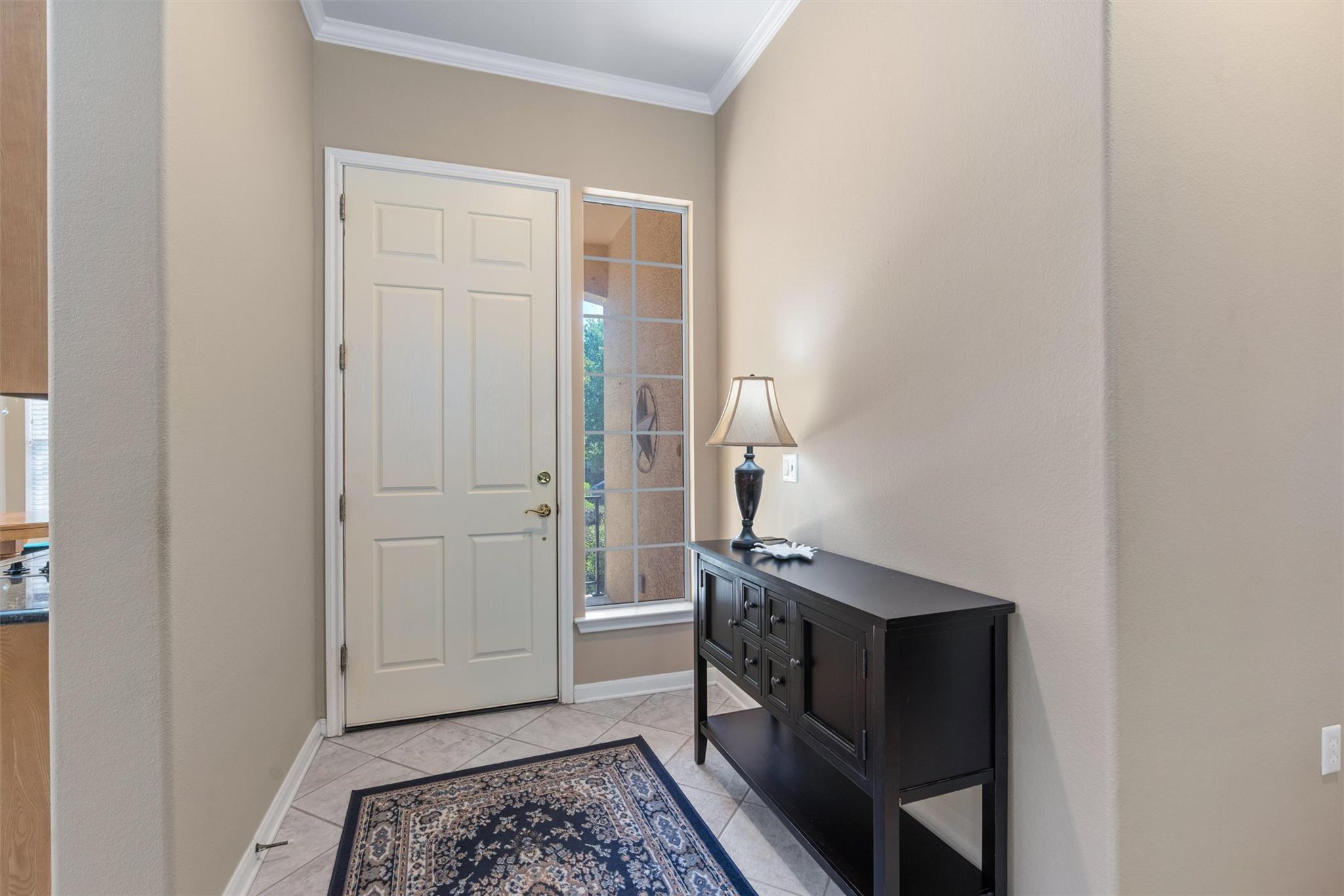 110  Persimmon Ln, photo 4