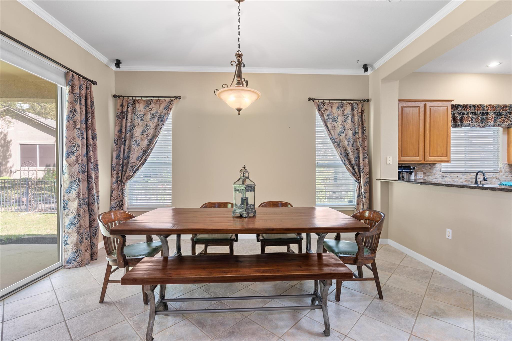 110  Persimmon Ln, photo 7