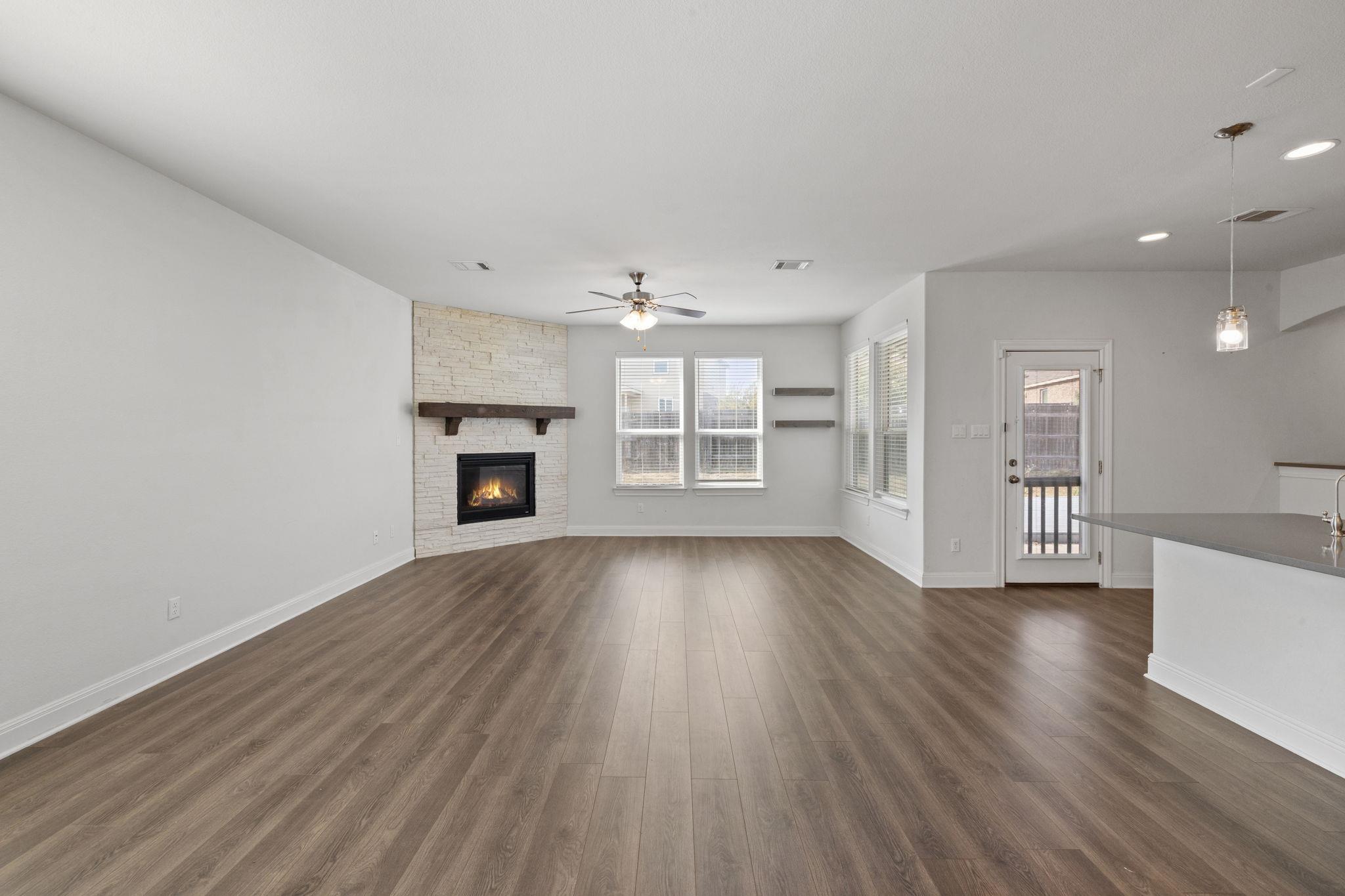 138  Fern Dr, photo 11