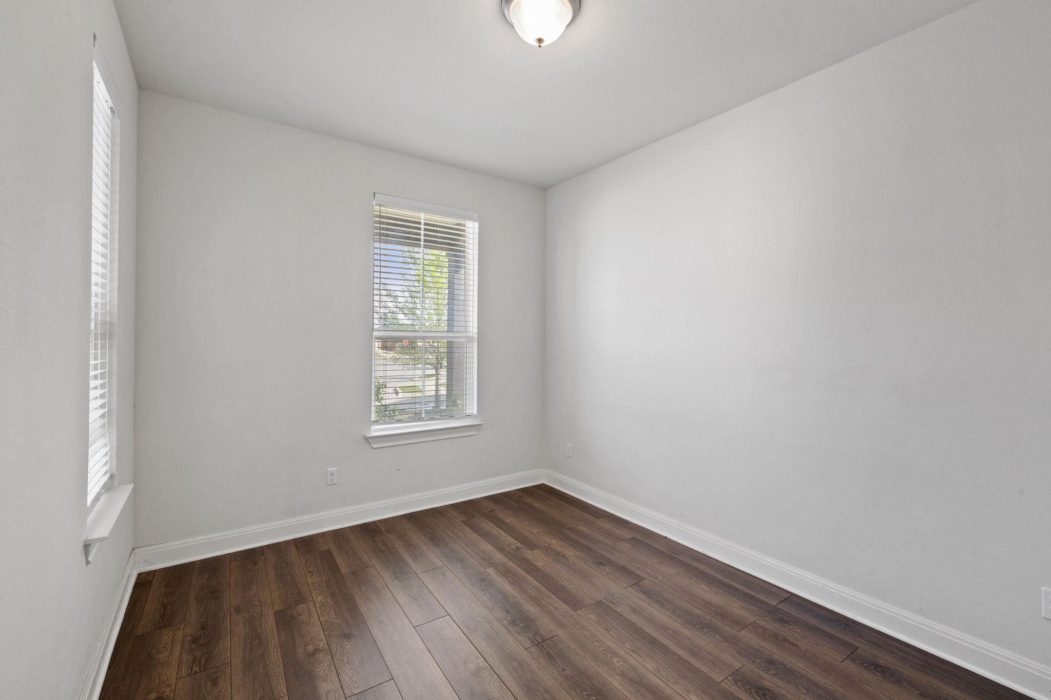 138  Fern Dr, photo 8