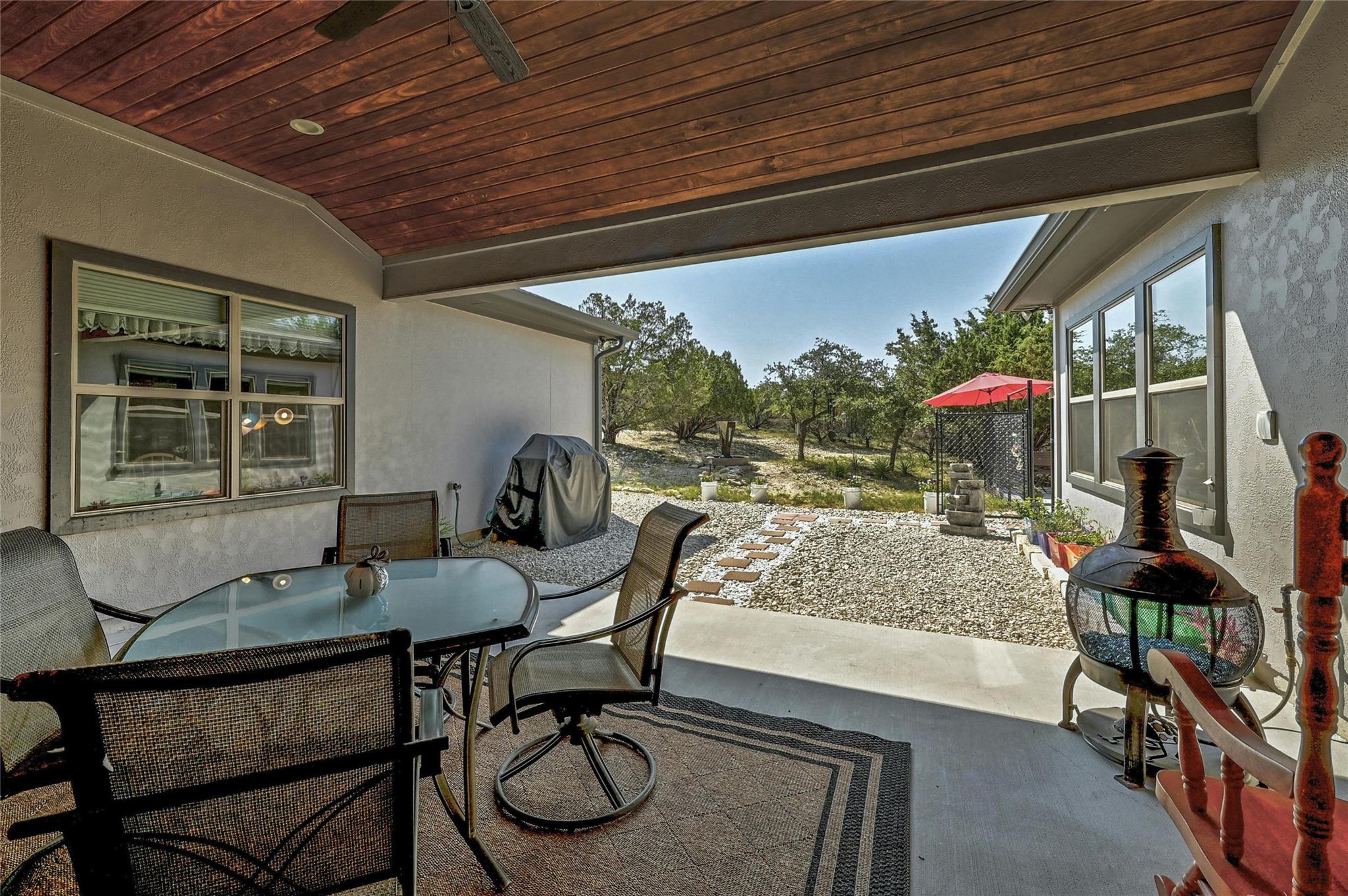 19908  Victoria Chase Rd, photo 5