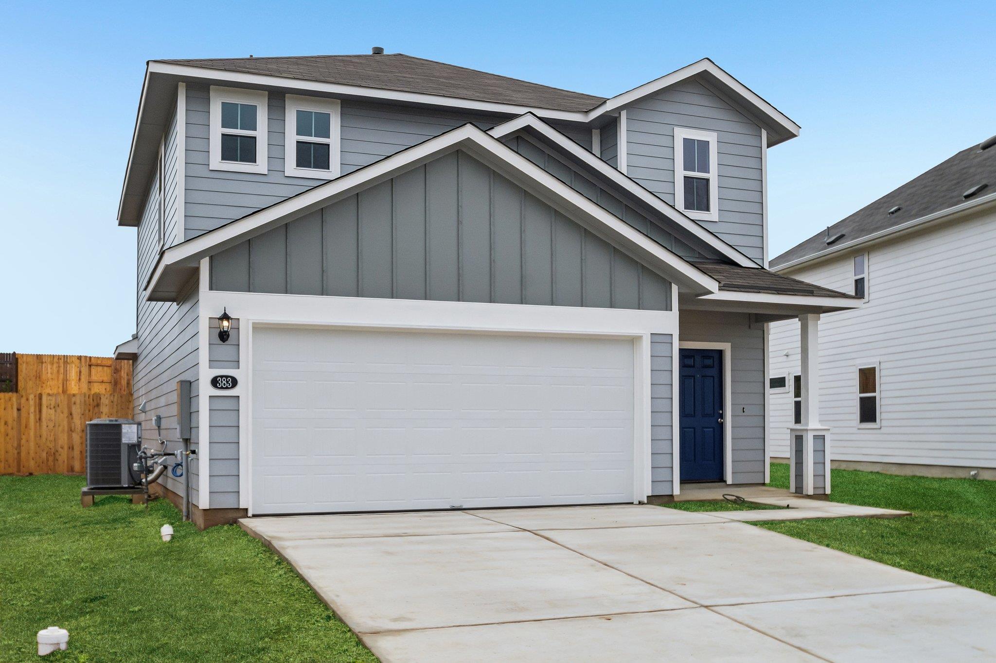 383  Jade St, photo 2