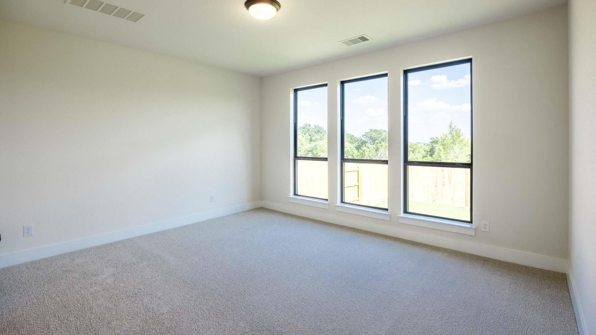 1381  Cypress Paul St, photo 5