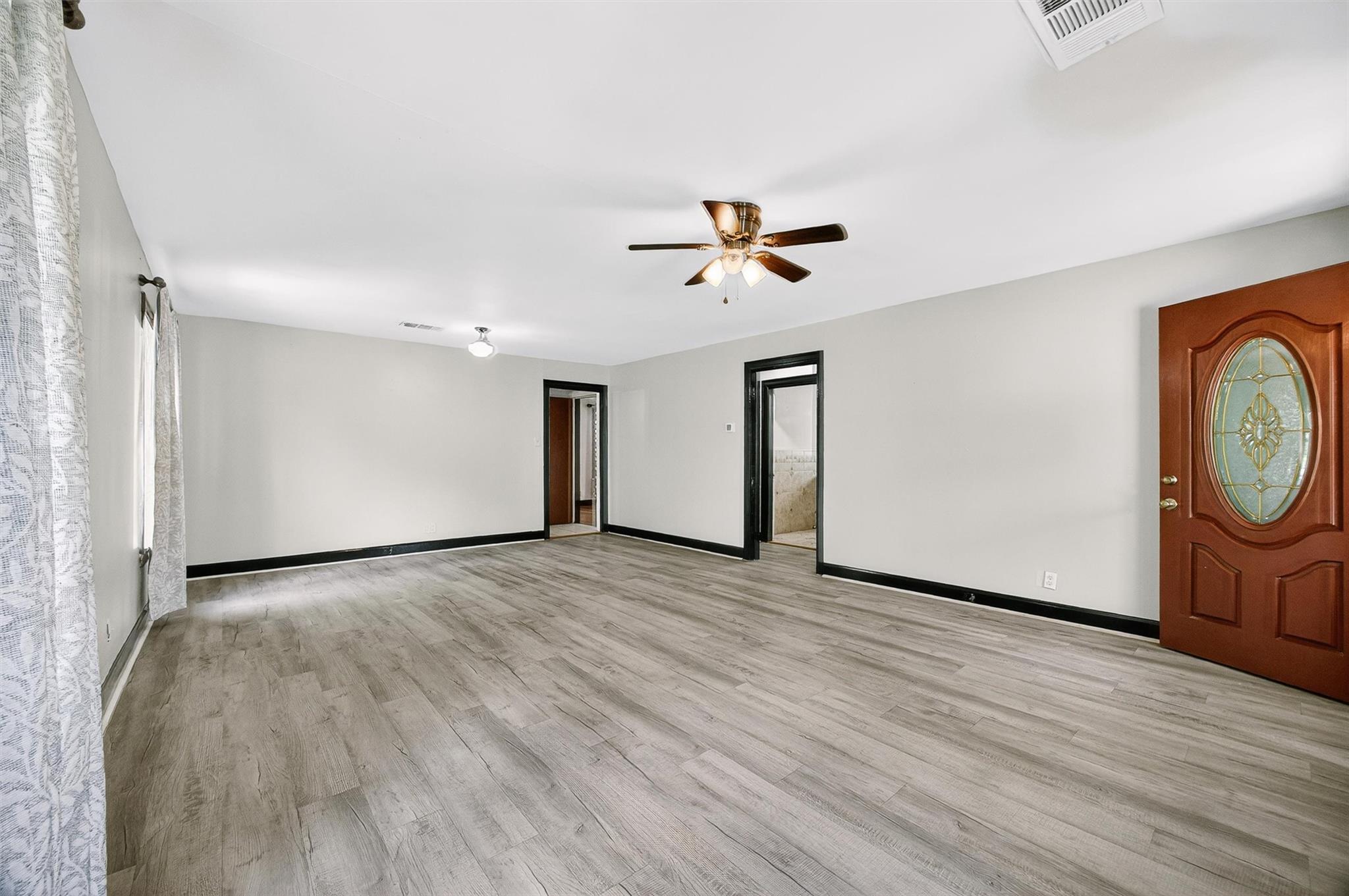 204  Taylor St, photo 5