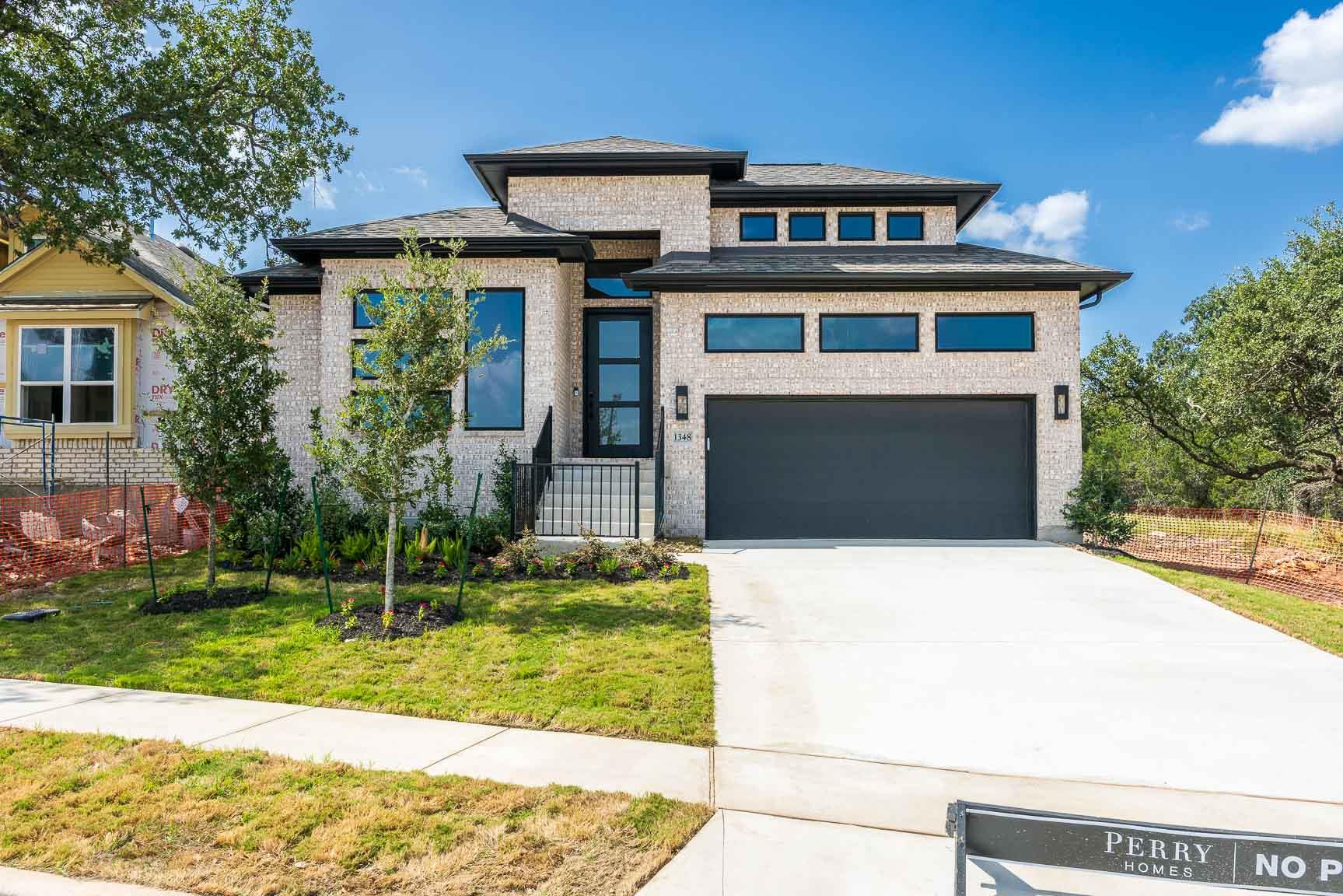 1348  Cypress Paul St, photo 2