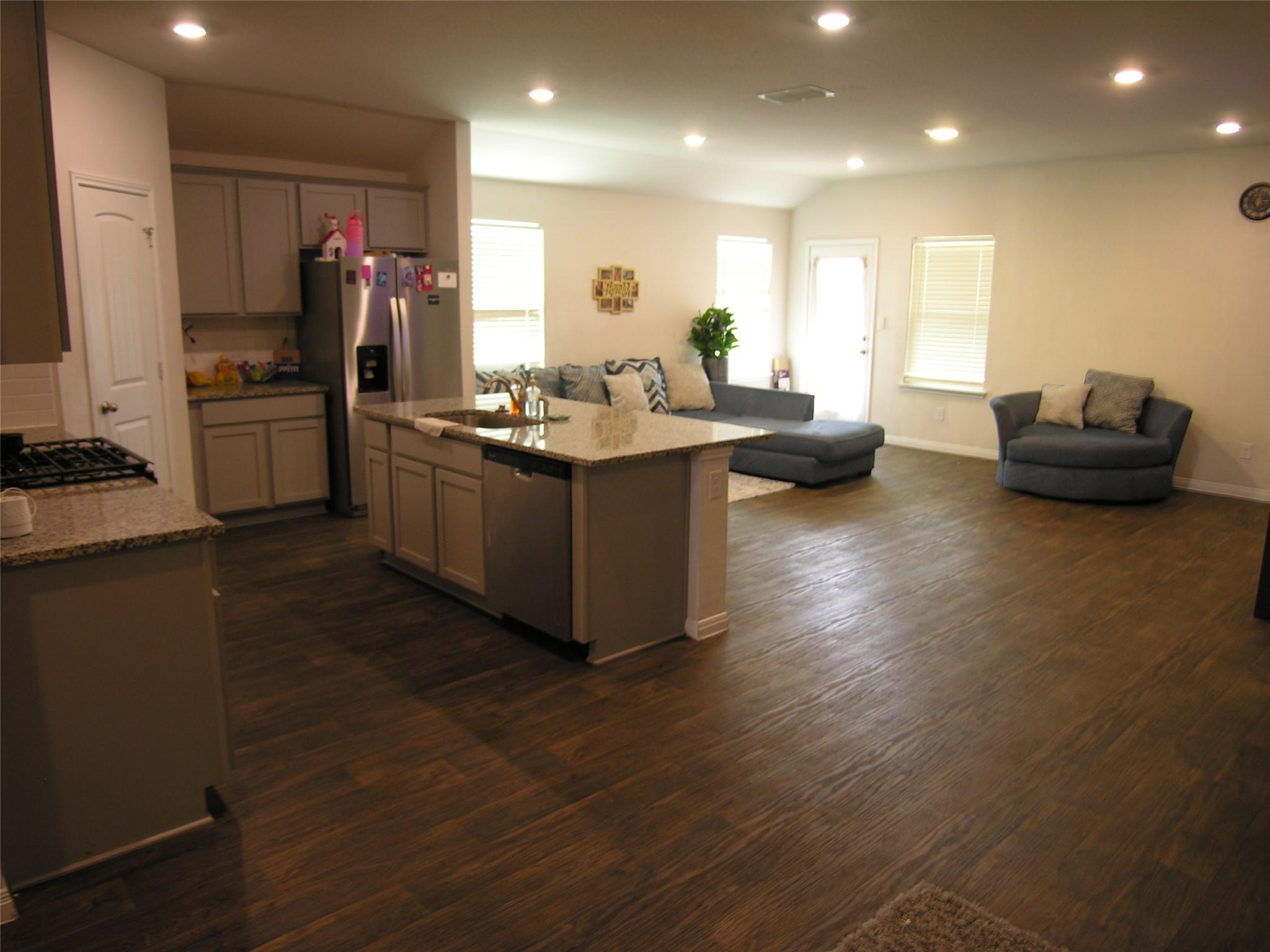 13700  Dismuke Dr, photo 12