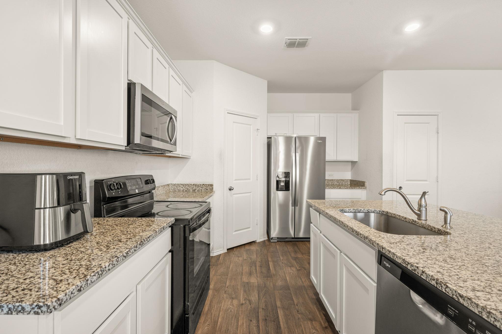 18616-A  Cremello Dr, photo 9