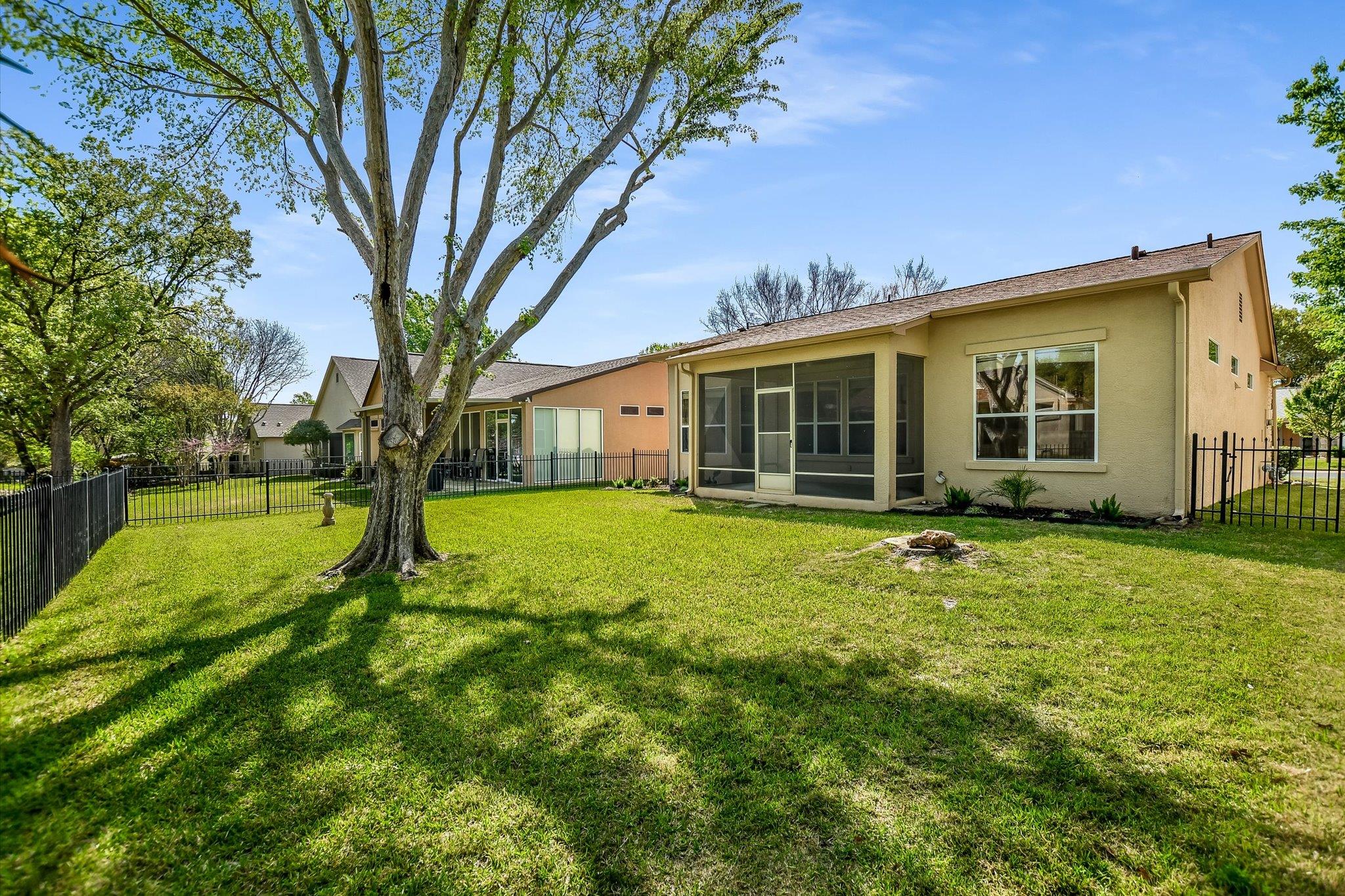 112  Bluebell Dr, photo 6