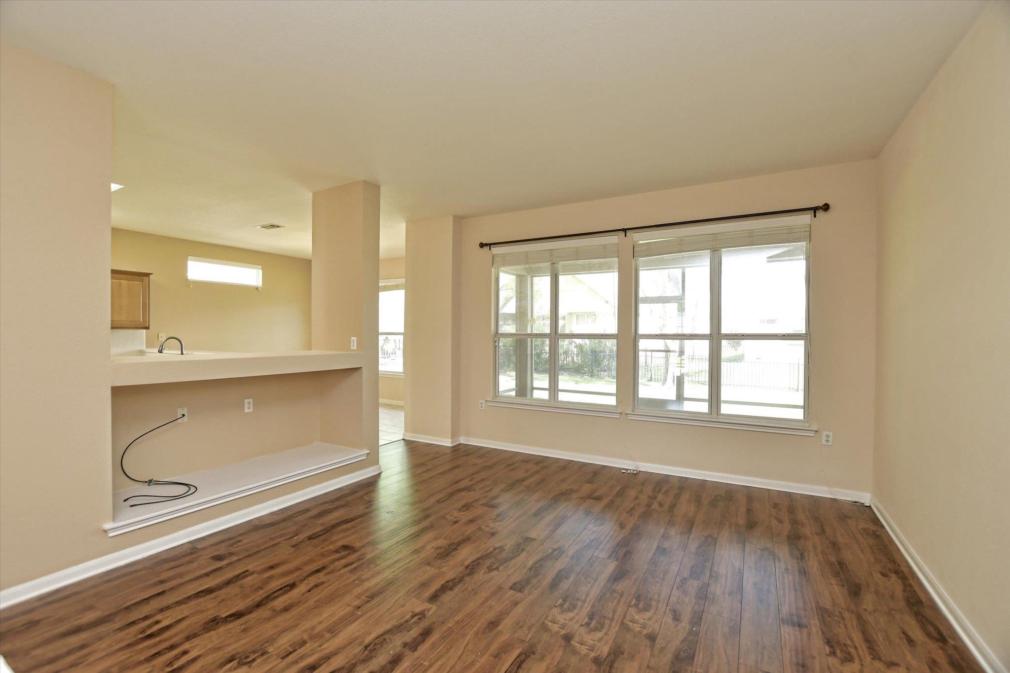 112  Bluebell Dr, photo 10