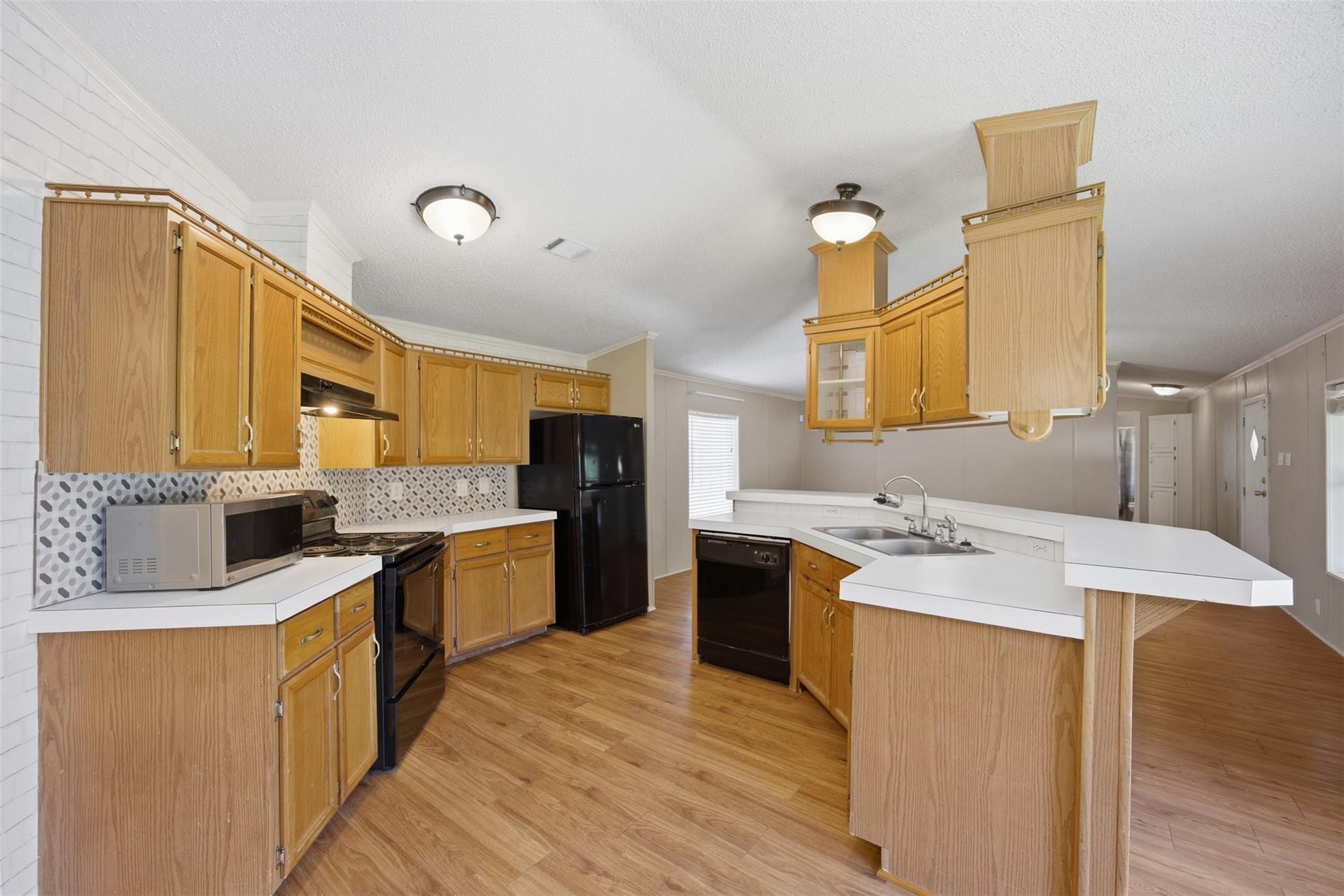 135  Side Saddle Dr, photo 3
