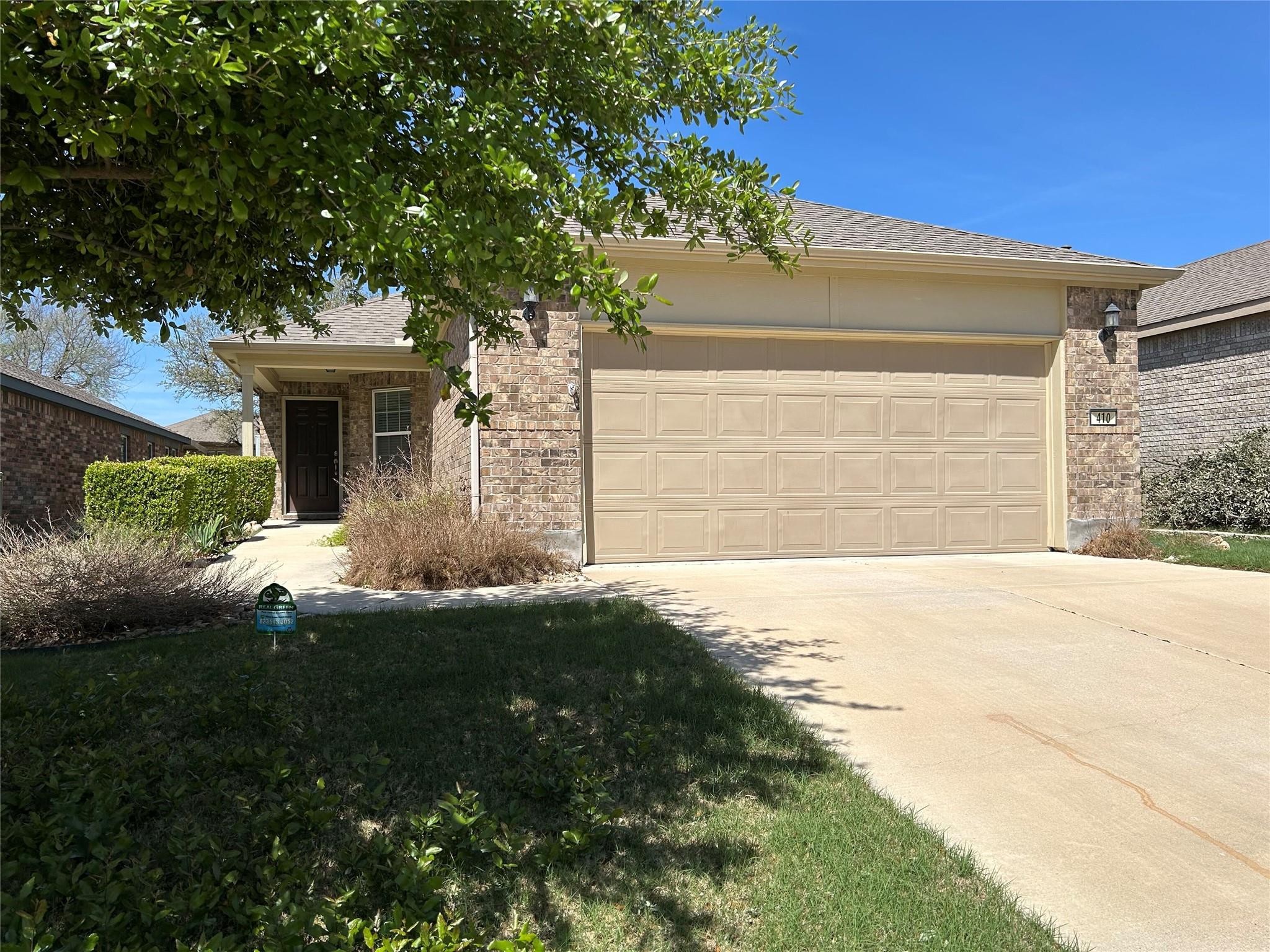 410  Holiday Creek Ln, photo 2