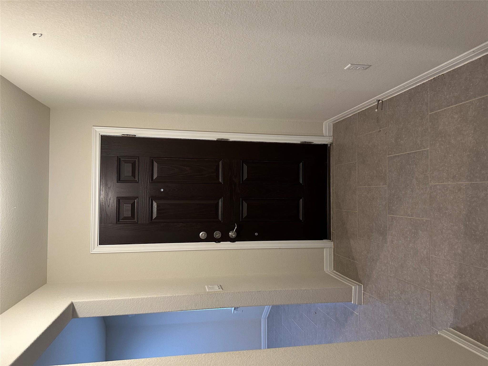 410  Holiday Creek Ln, photo 3