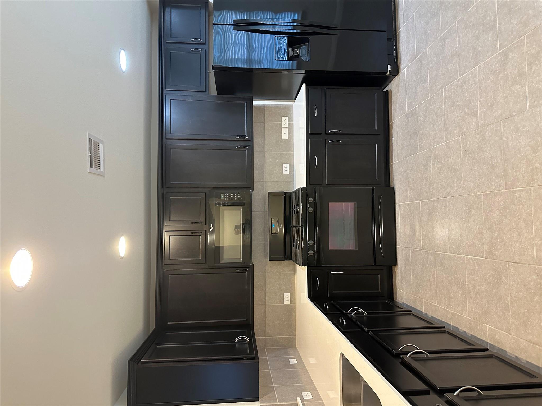 410  Holiday Creek Ln, photo 5