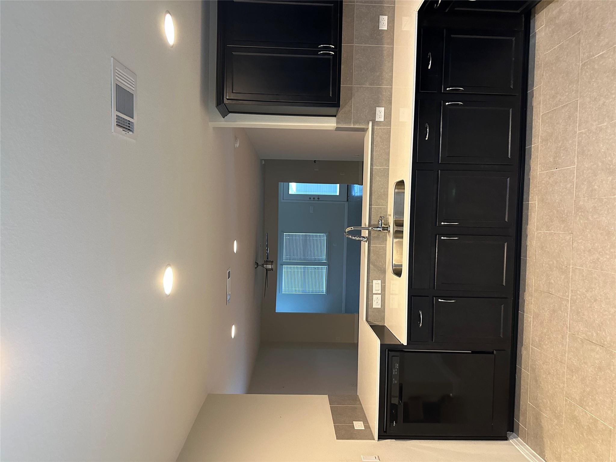 410  Holiday Creek Ln, photo 7
