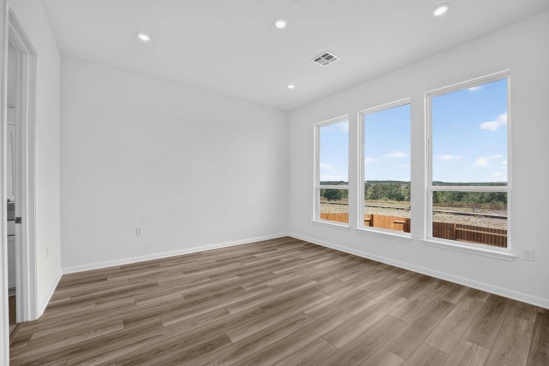 227  Belmont Way, photo 10