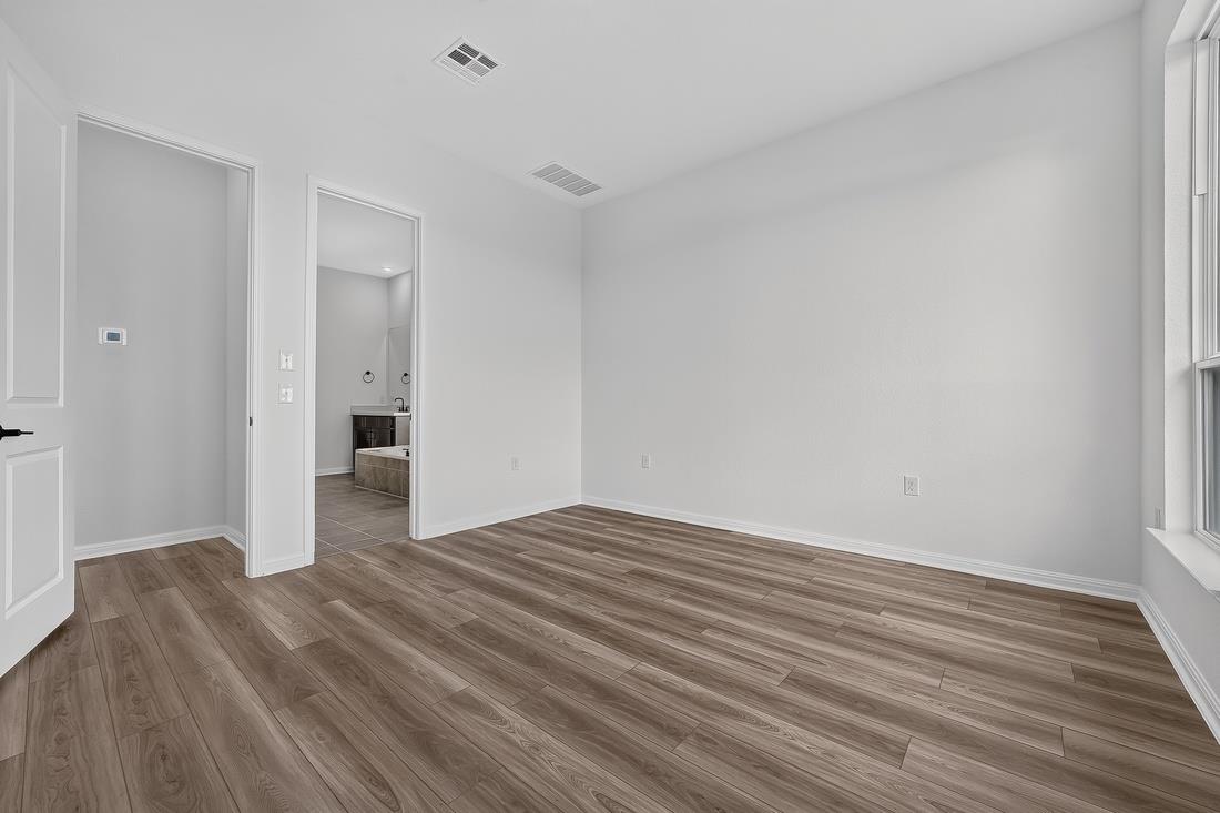 229  Belmont Way, photo 11