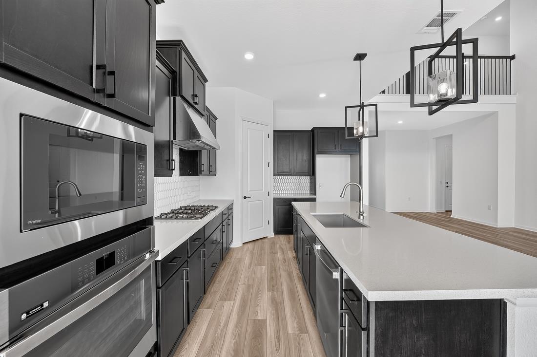 229  Belmont Way, photo 7