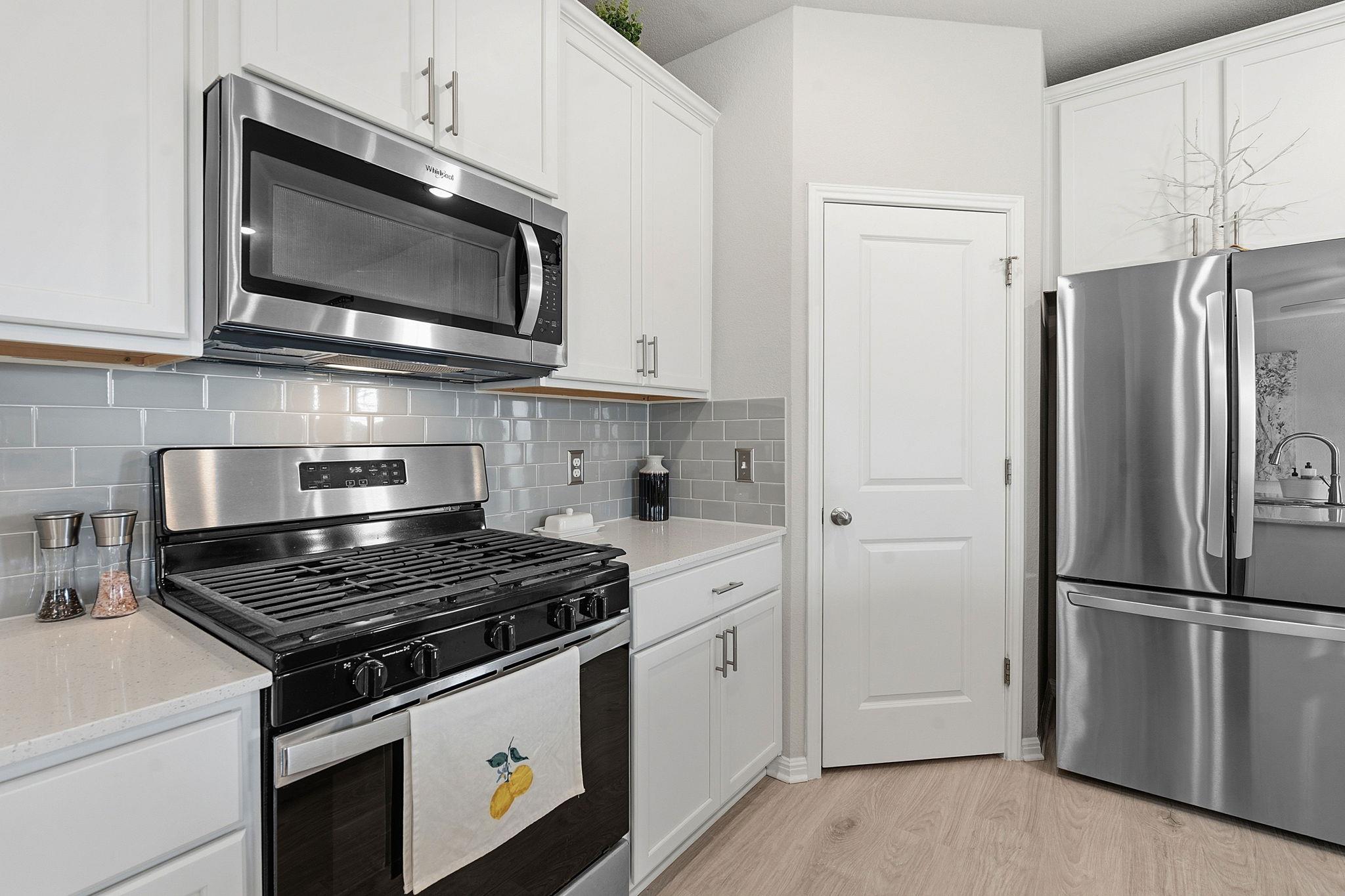6026  Marsh Ln, photo 8