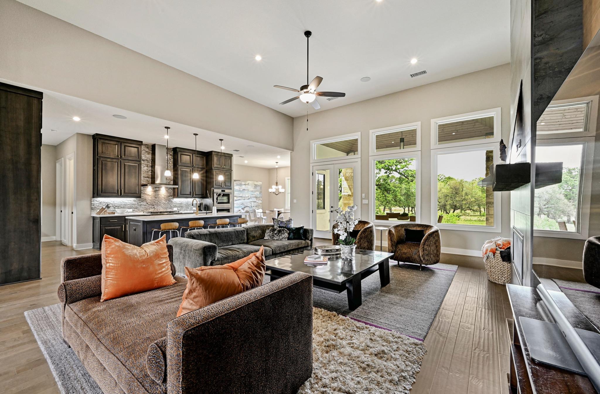 607  Flintridge Trl, photo 3