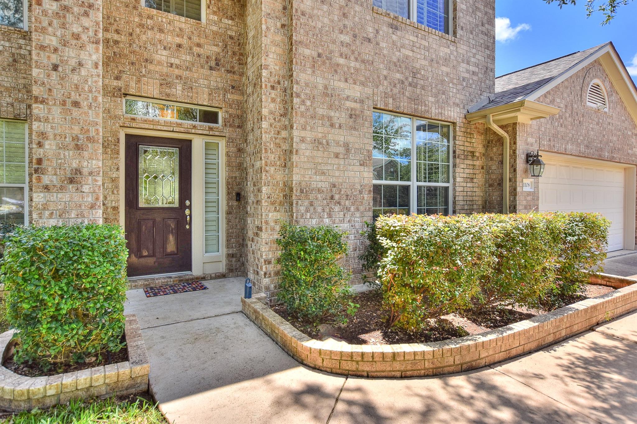 1108  Ritter Dr, photo 2
