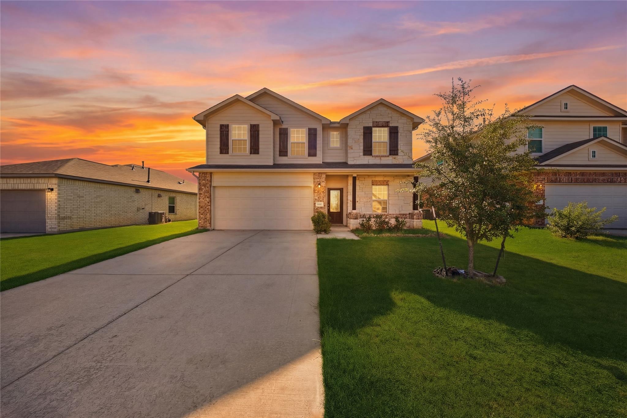 513  Warlander Way, photo 2
