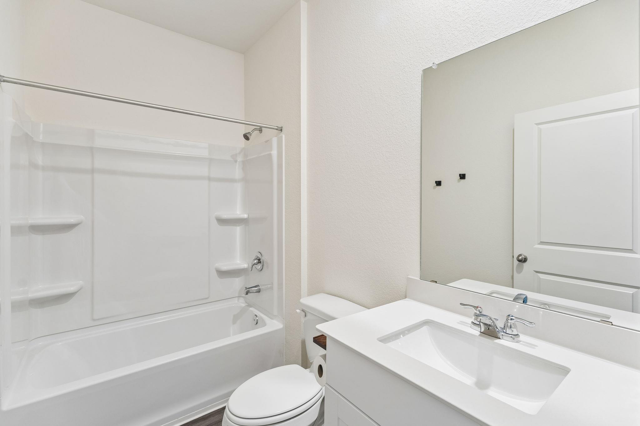 550  Thistle Ln, photo 12