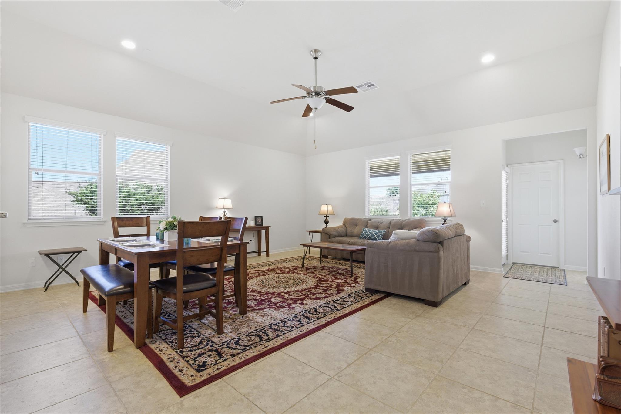 2144  Granite Hill Dr, photo 8