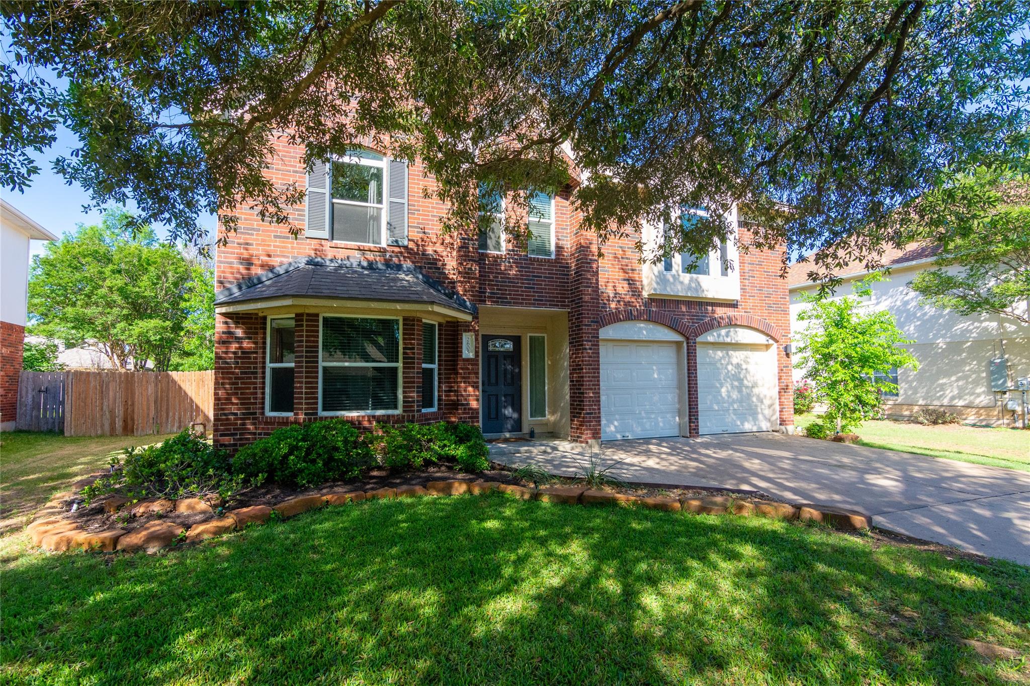 2605  Oakwood Glen Dr, photo 2