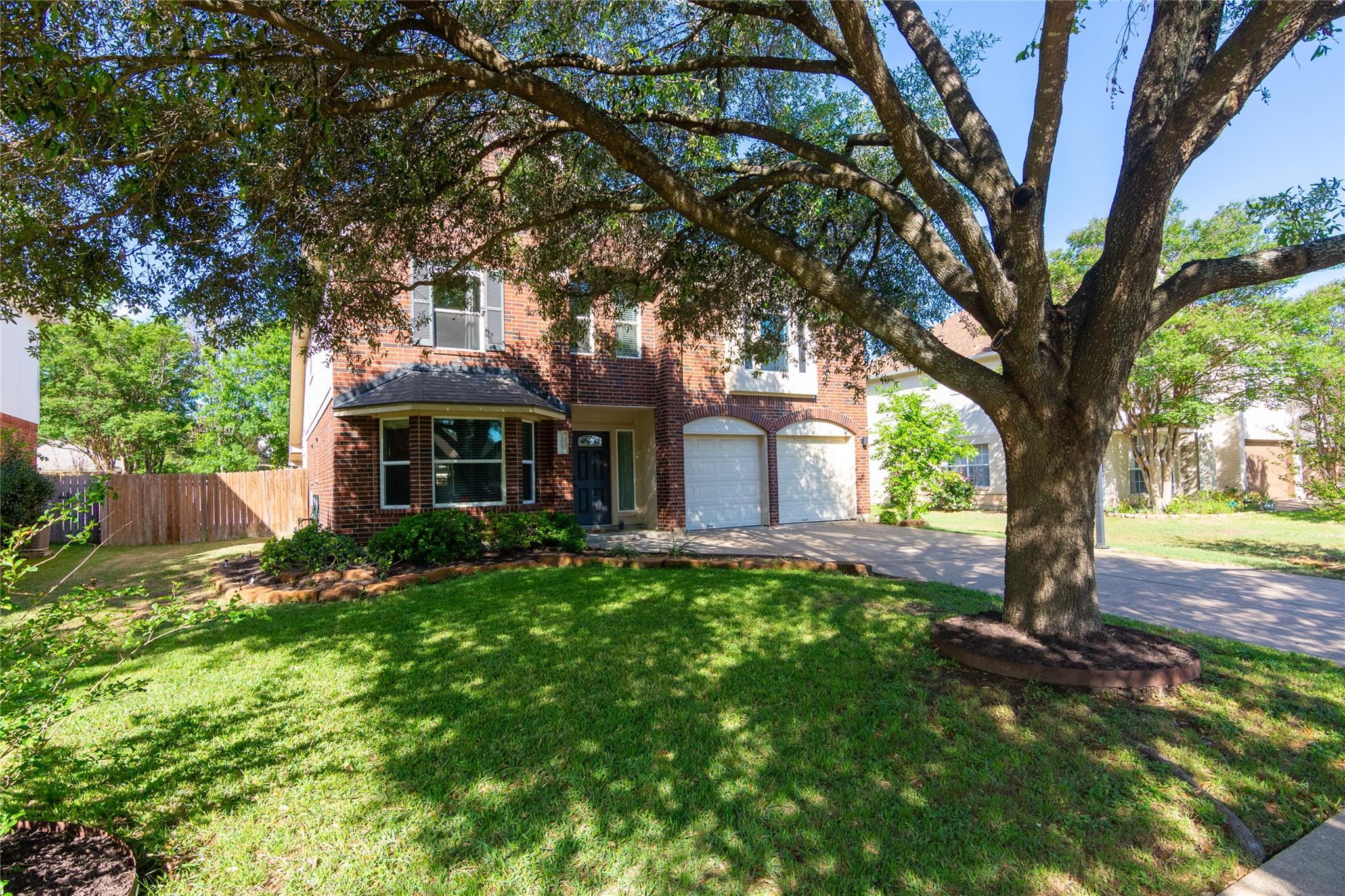 2605  Oakwood Glen Dr, photo 4