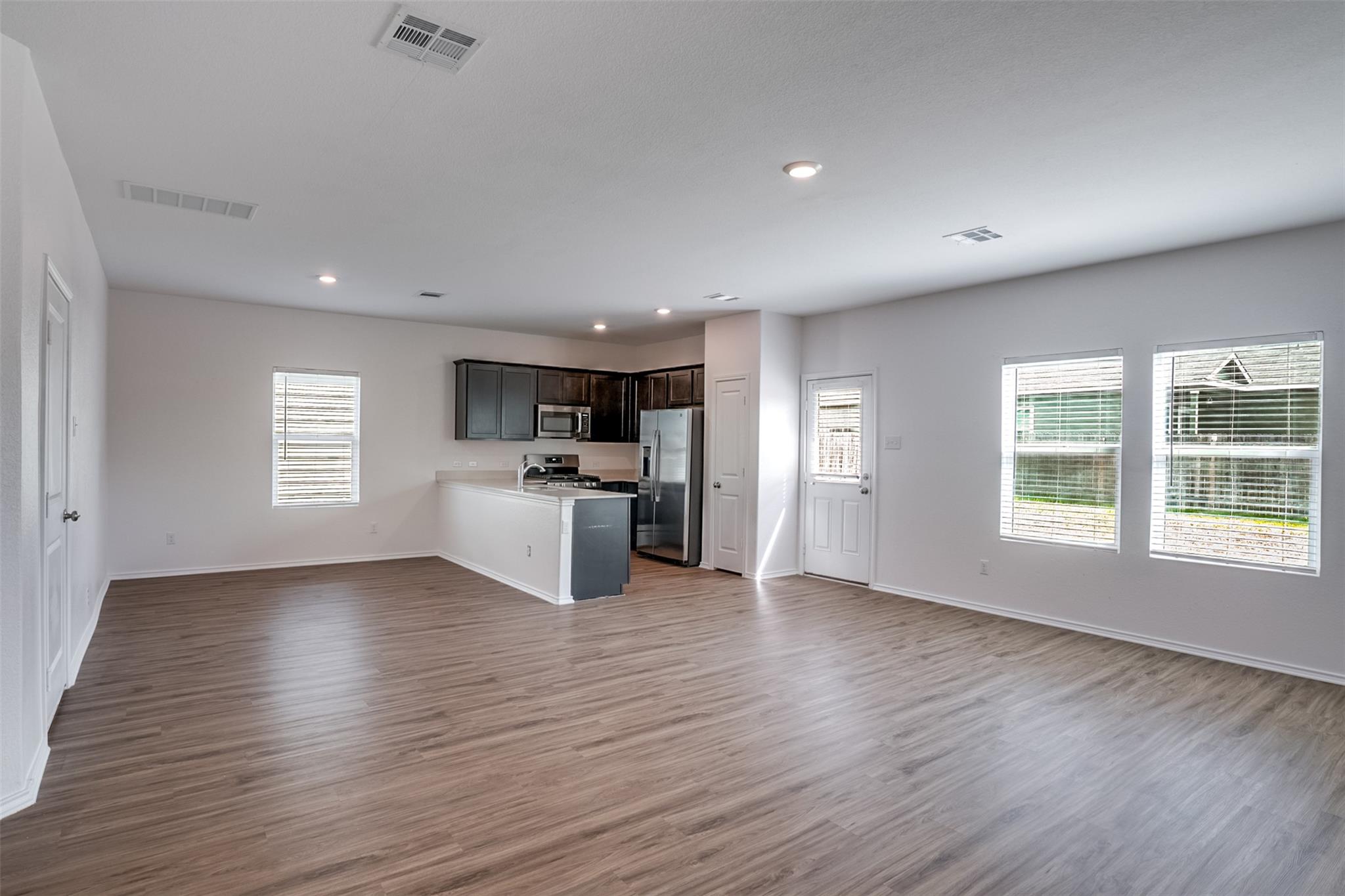 428  Gabbro Gdns, photo 11