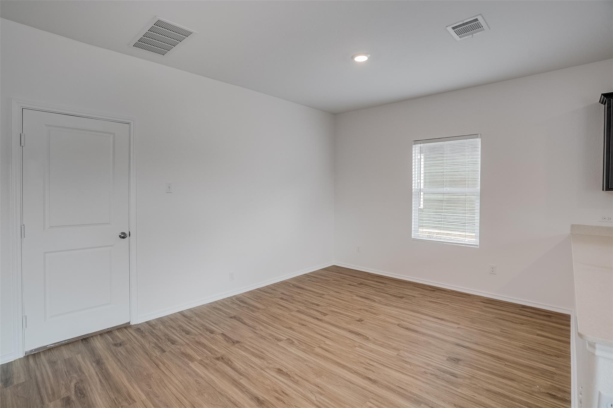 428  Gabbro Gdns, photo 10