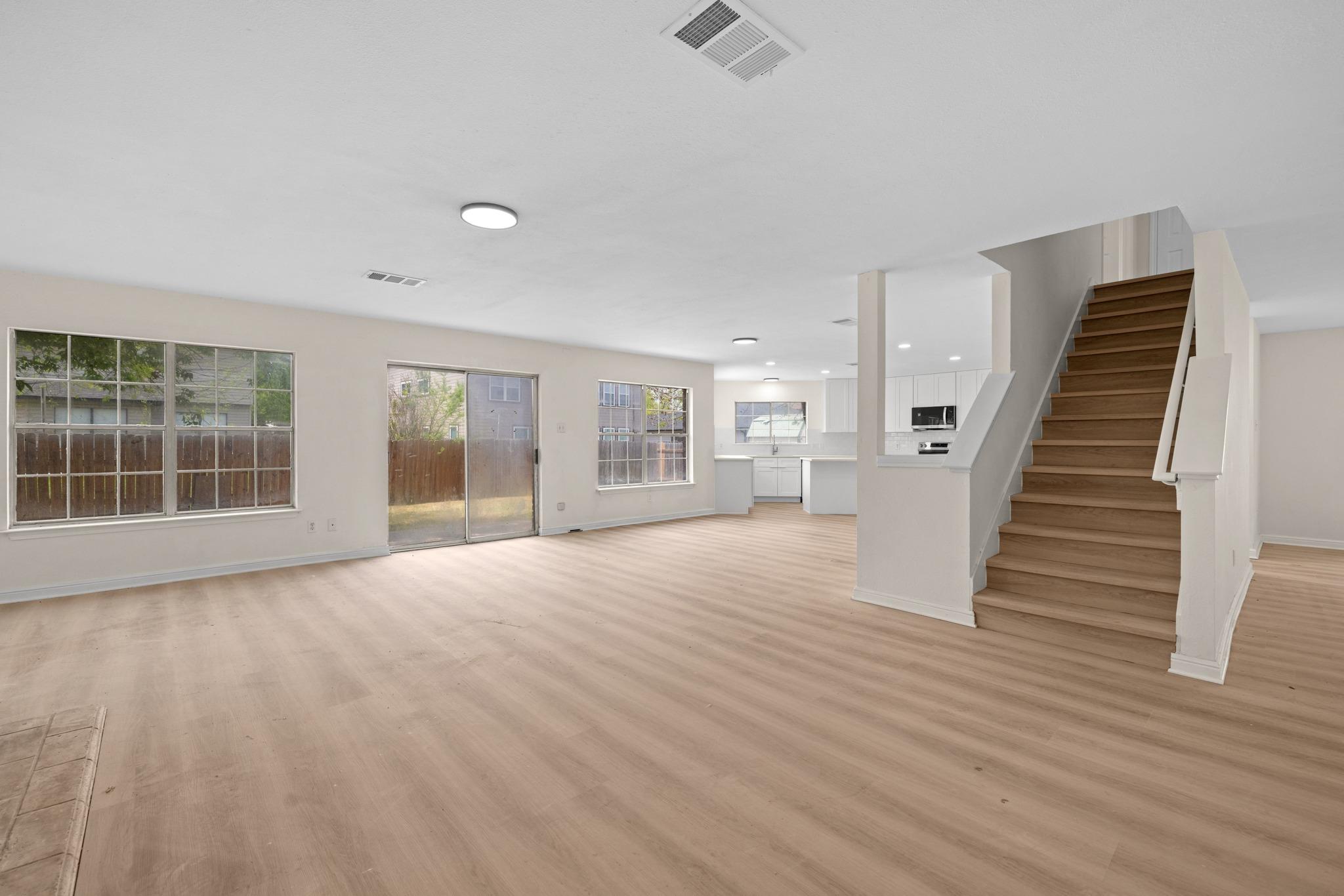 1181  Forest Bluff Trl, photo 4