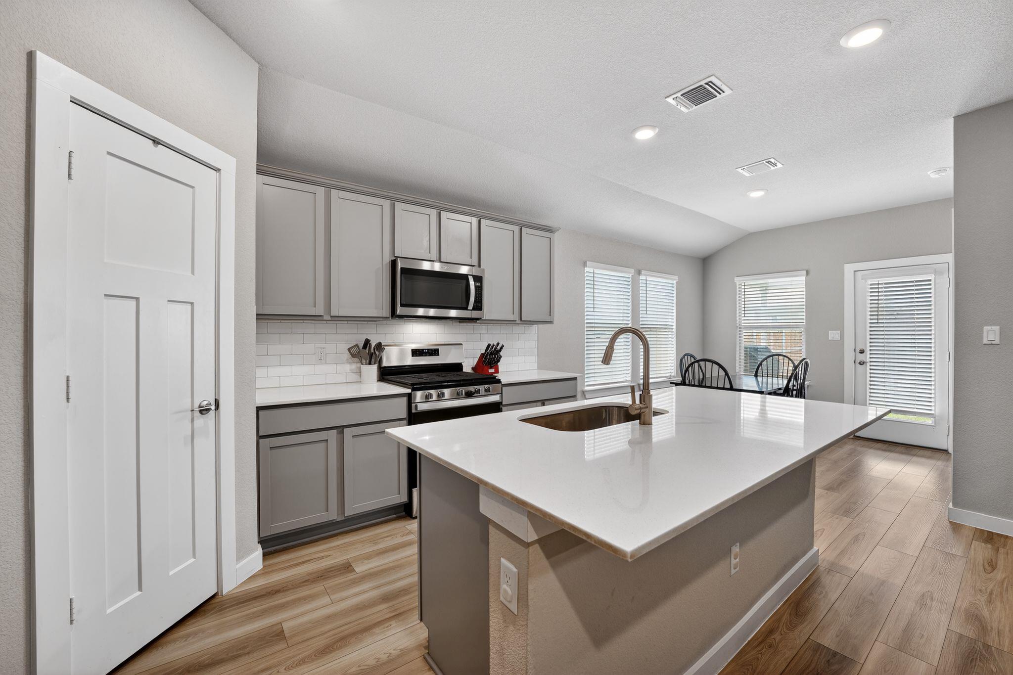 117  Halford Rd, photo 10