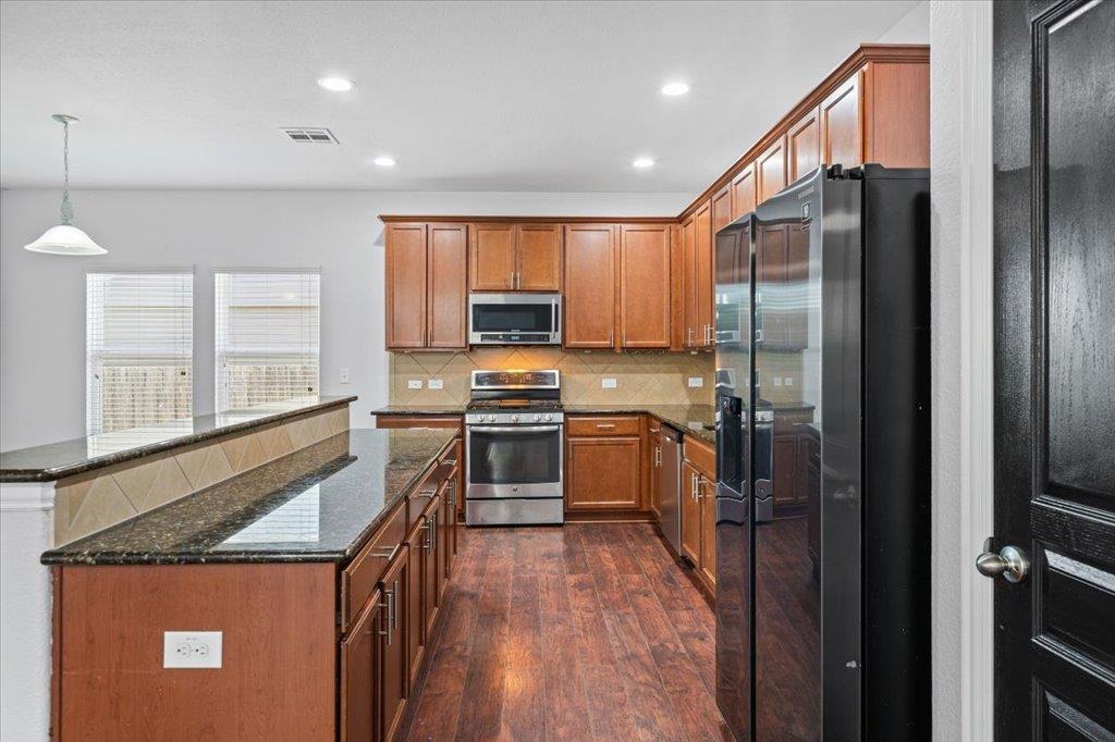 312  Waterloo Dr, photo 7
