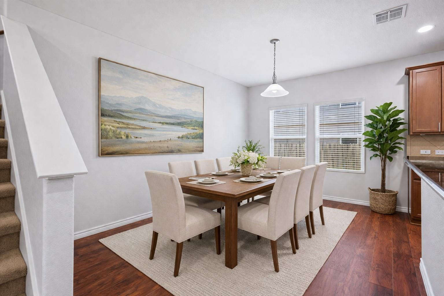 312  Waterloo Dr, photo 10