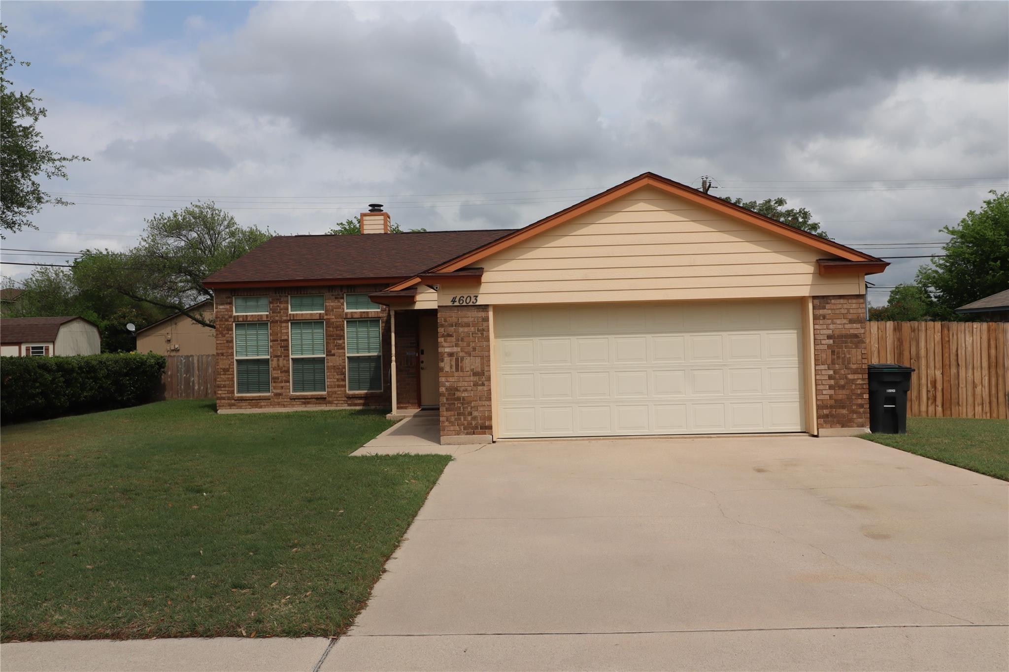 4603  Brian Dr, photo 2