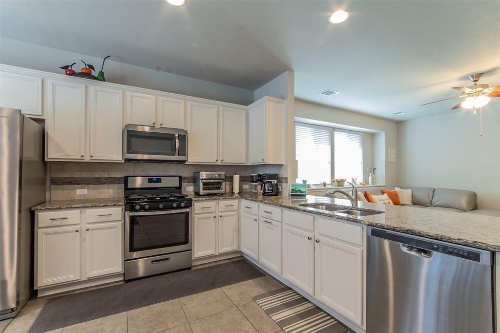 352 S Brook Dr, photo 7